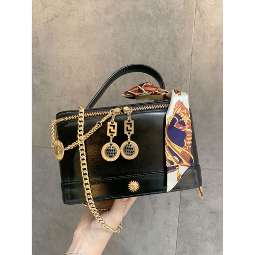 vintage Versace black sunburst vanity bag | Black Vintage 中古店