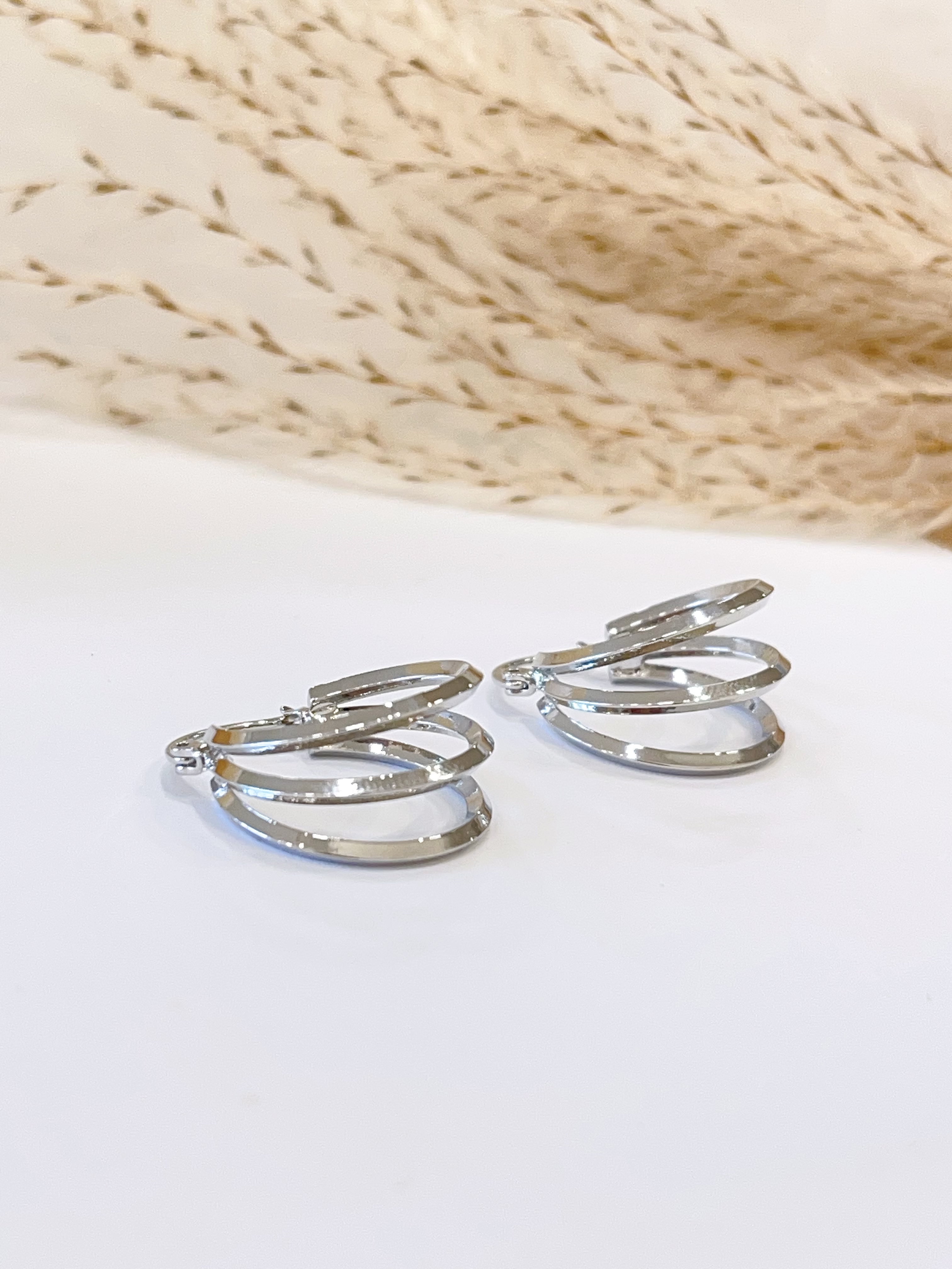 银色气质多层C形耳环