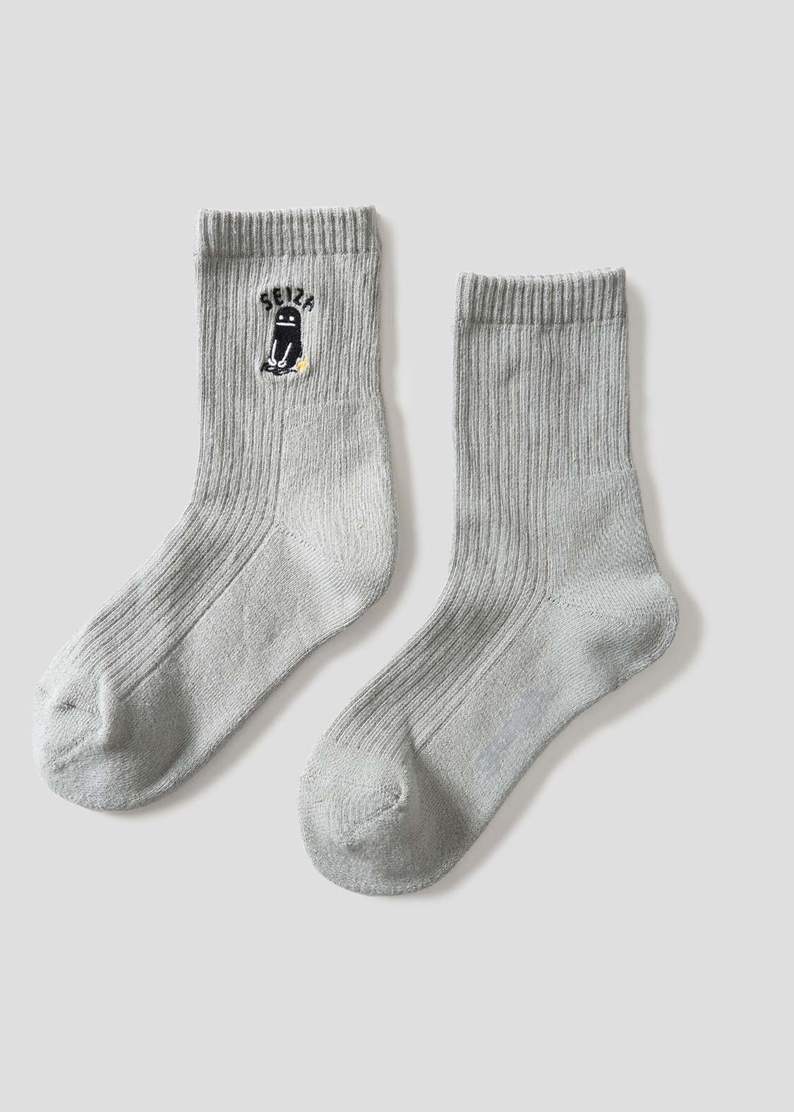 📦訂購 日本限定 graniph Beautiful Shadow 中筒襪