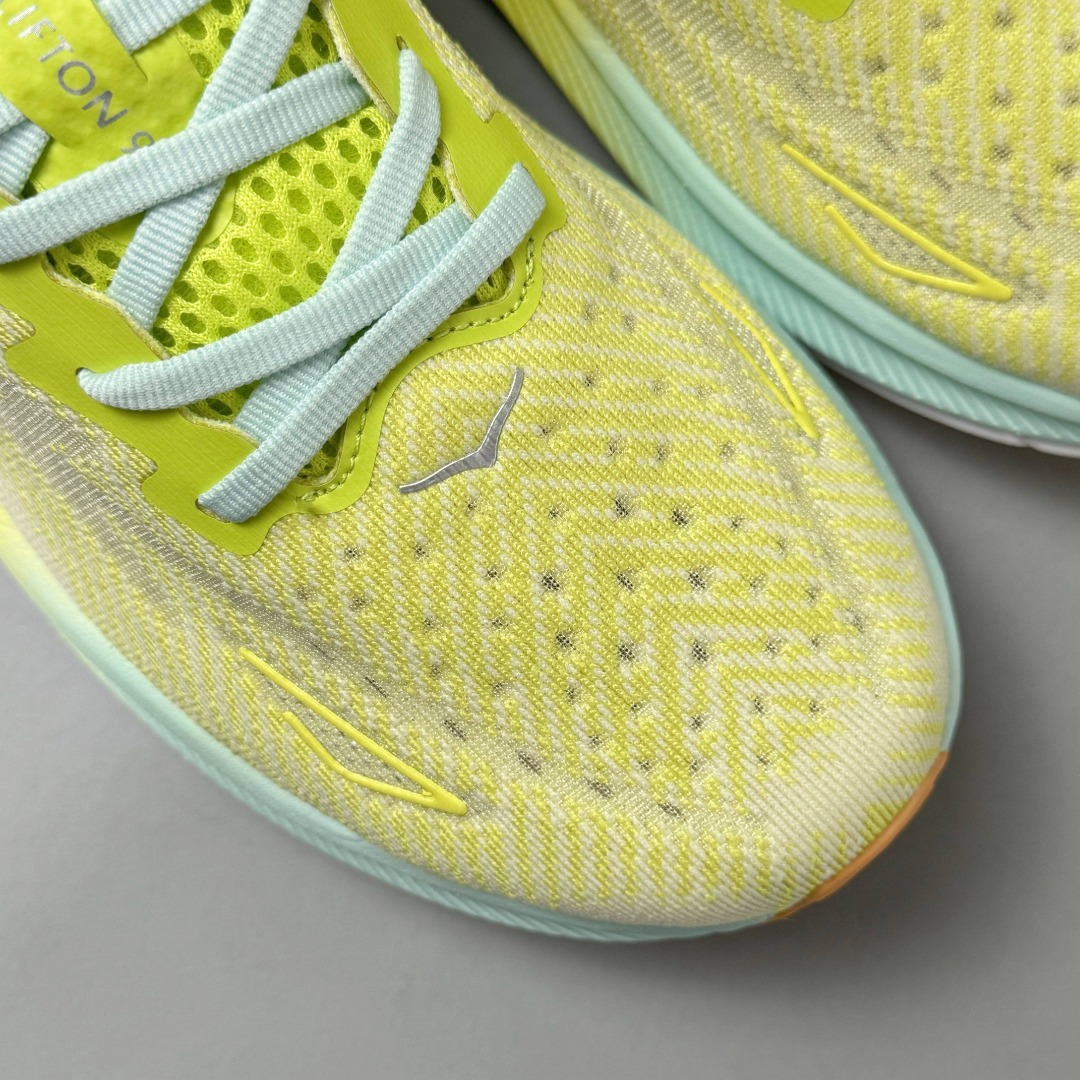 HOKA ONE ONE Clifton 9