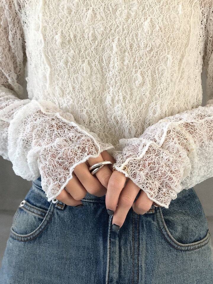 精緻蕾絲長袖上衣