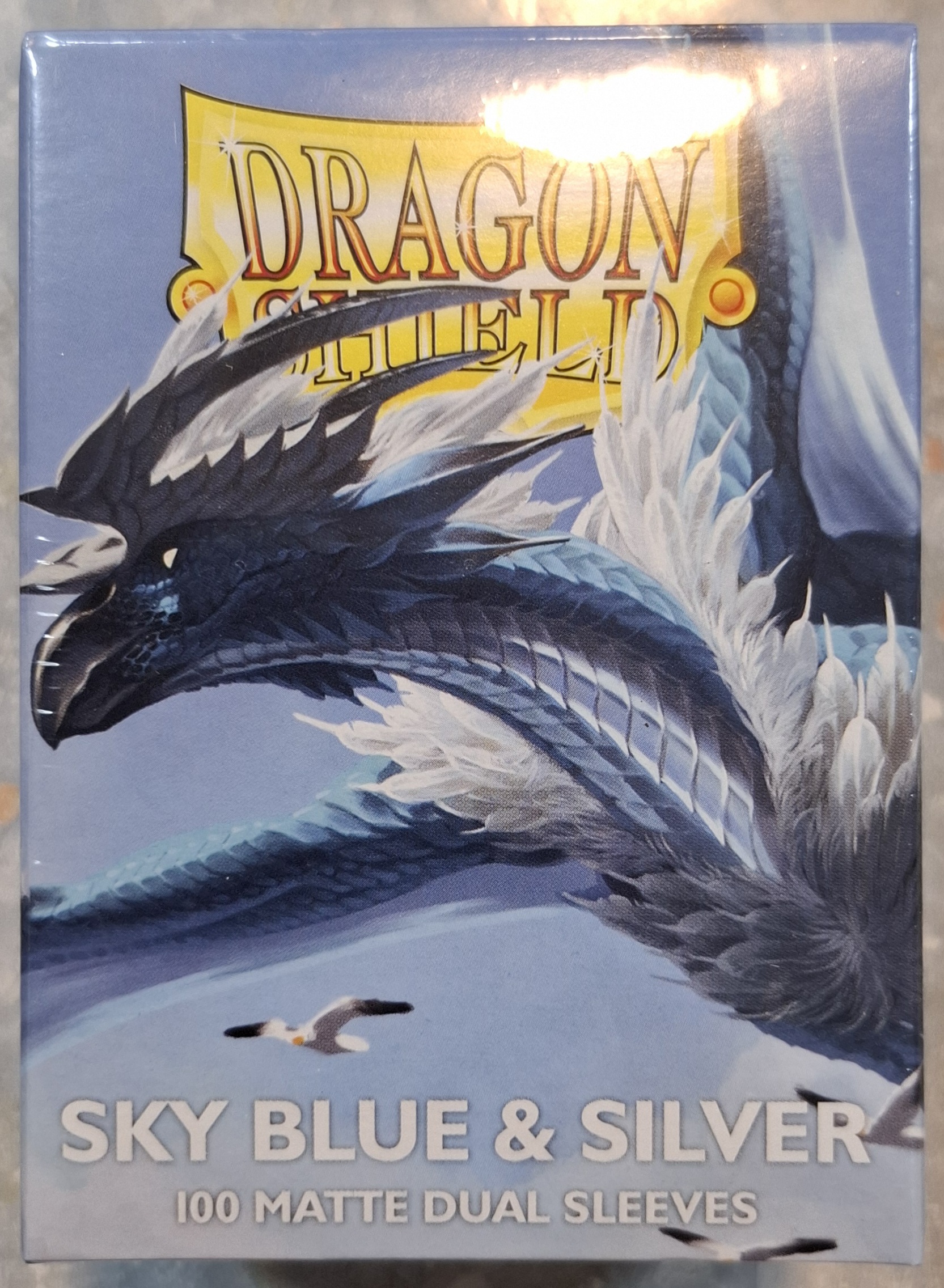 龍盾天藍色和銀色 100 張霧面雙層卡套 SKY BLUE&SILVER