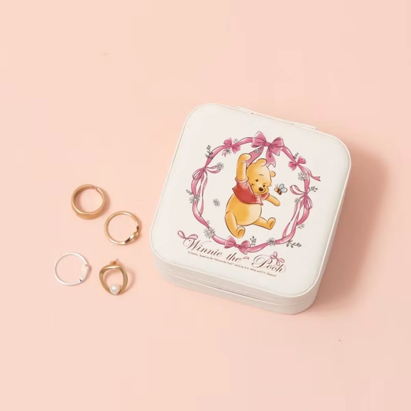 現貨💜正版💜winnie the pooh 飾物盒😃