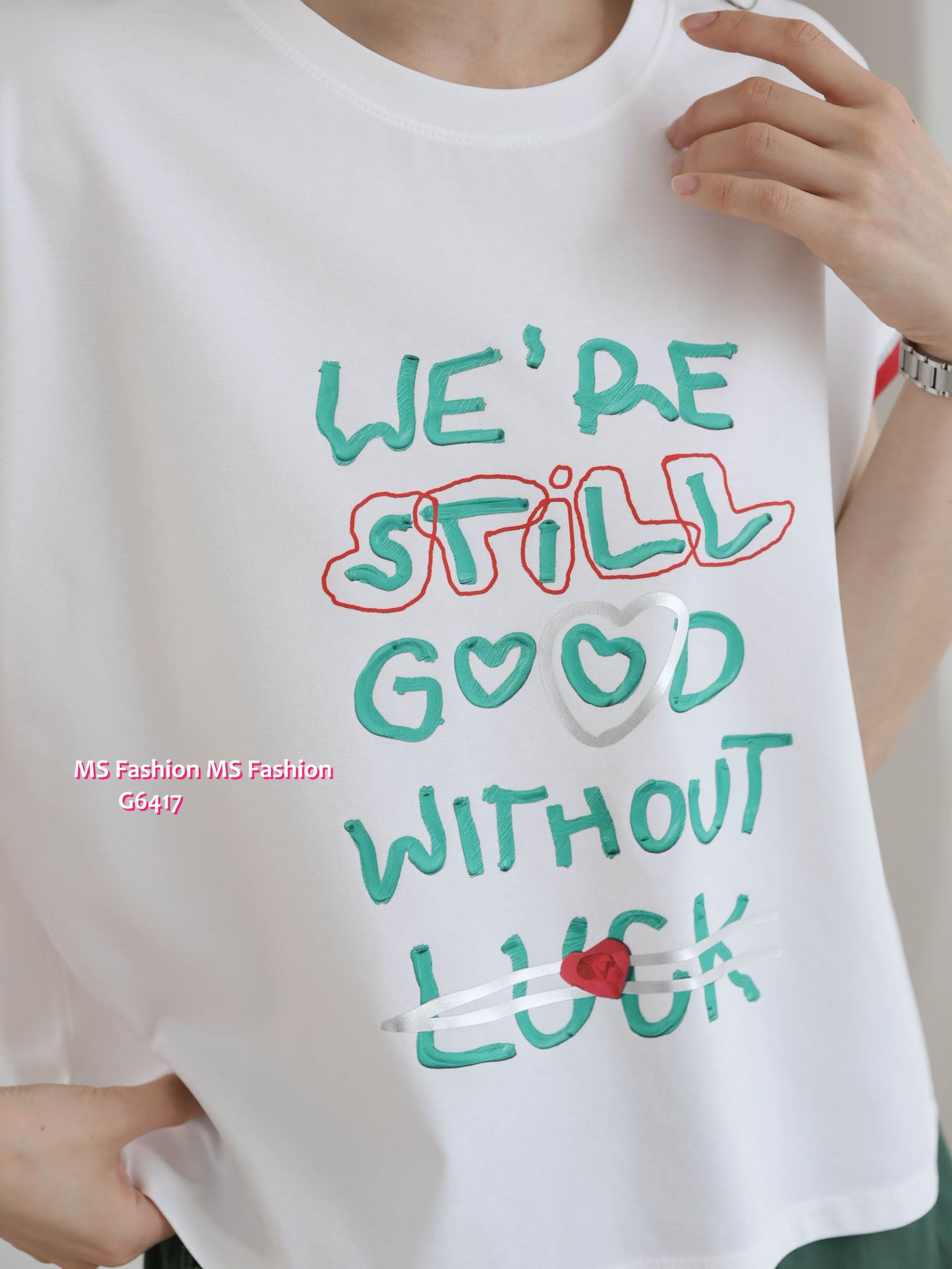 G6417 拼色字母print top