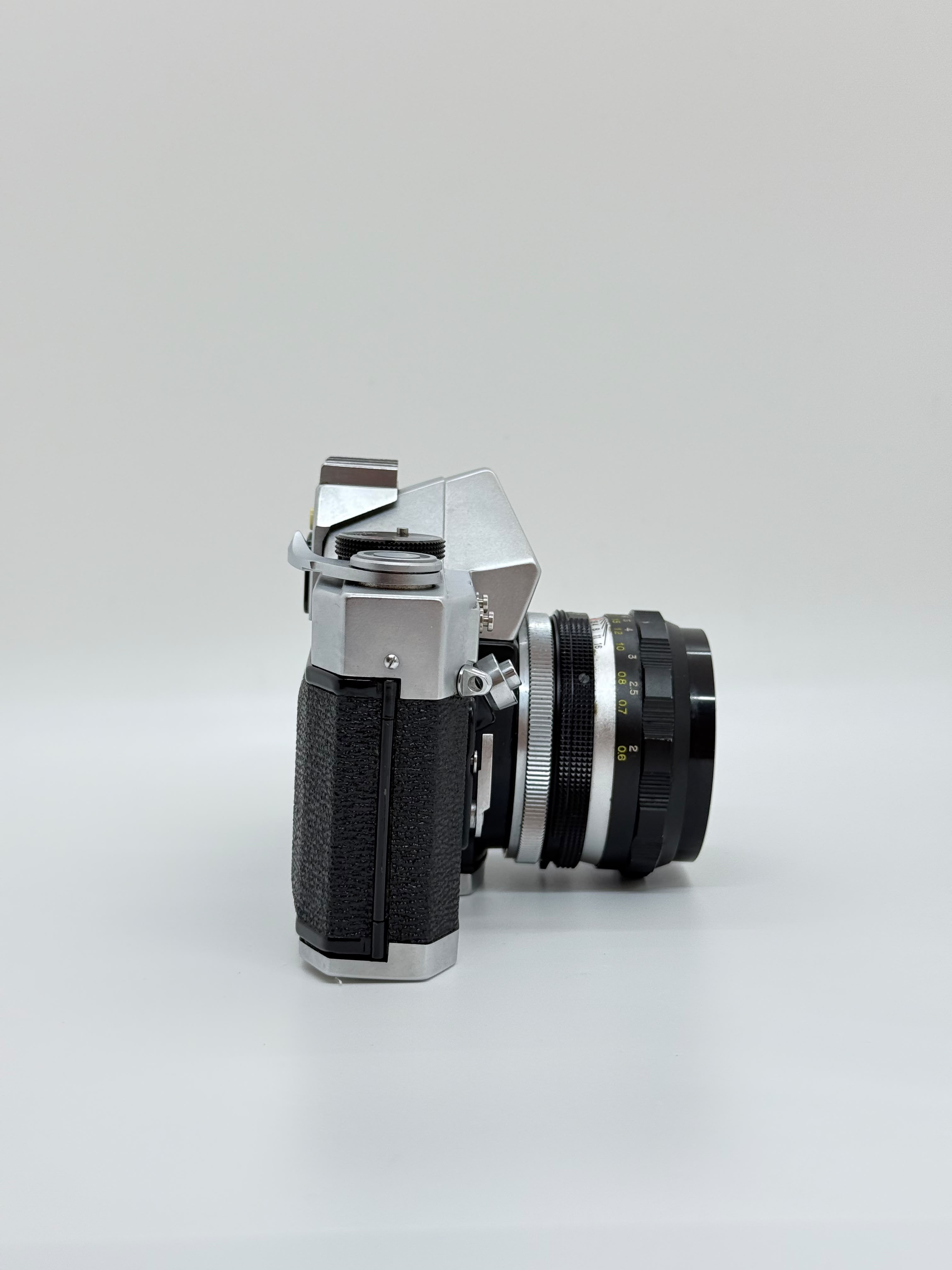 PETRI VI 55mm f/1.8 Lens 菲林單反相機 連鏡頭