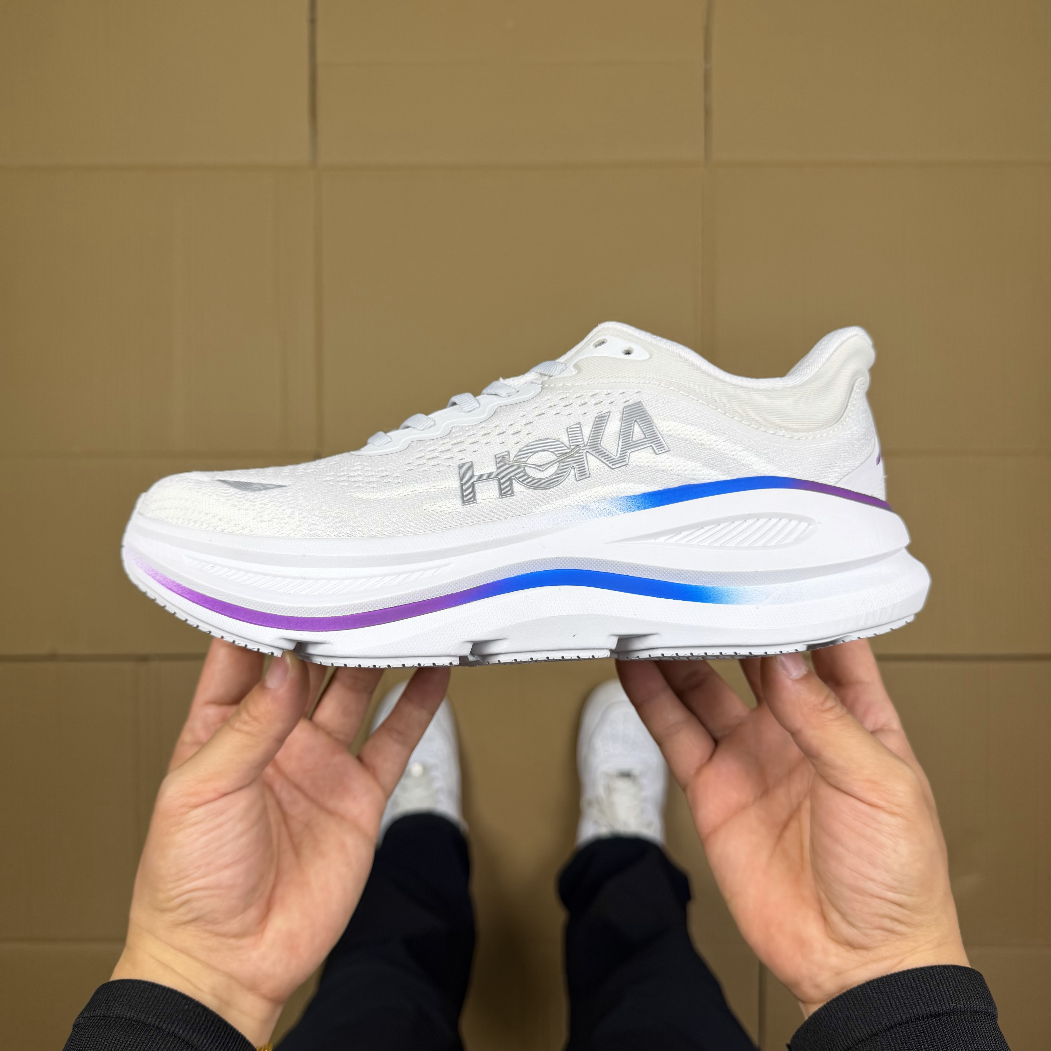 Hoka One One Bondi 9 