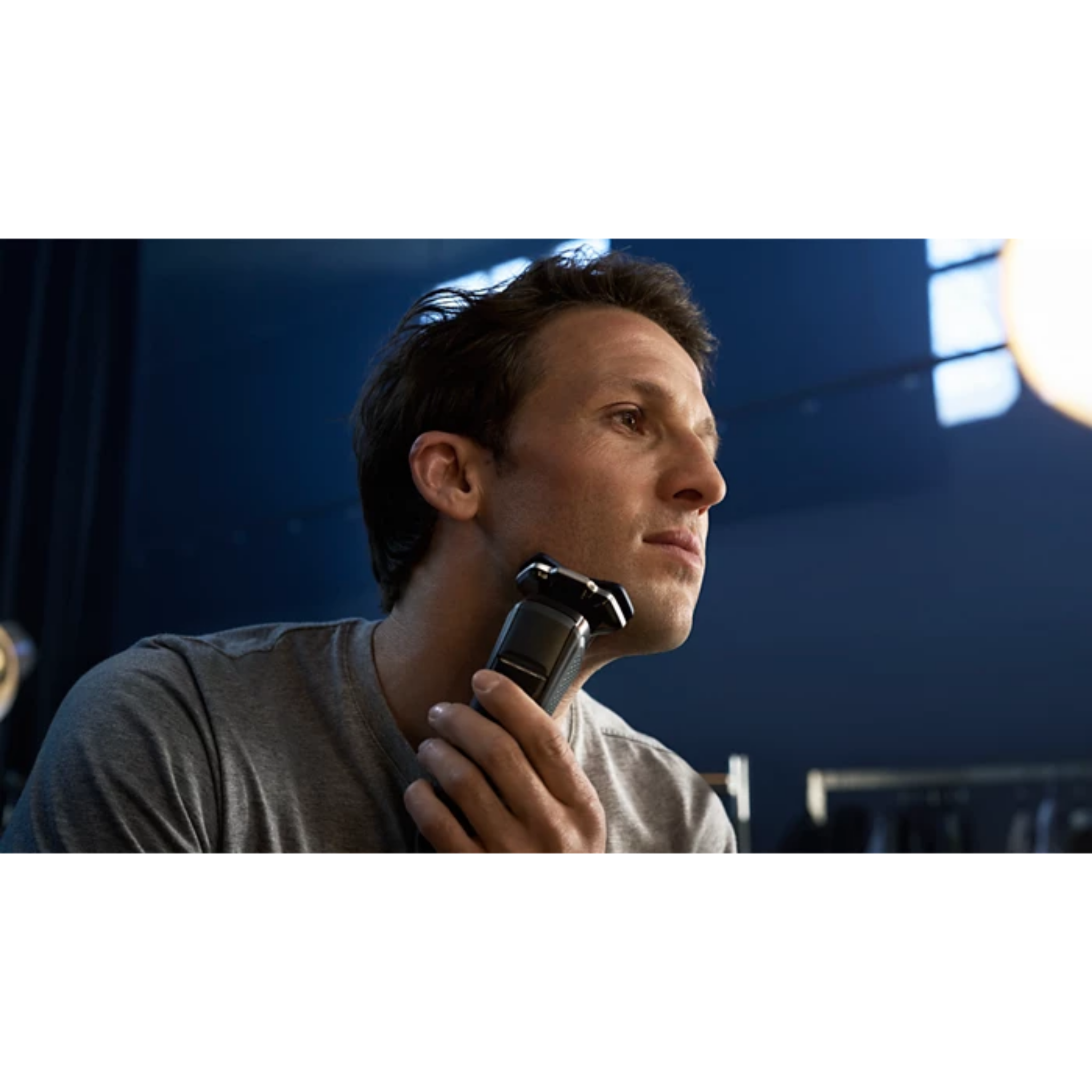 Philips Series 7000 Wet & Dry Electric Shaver (S7886/50)