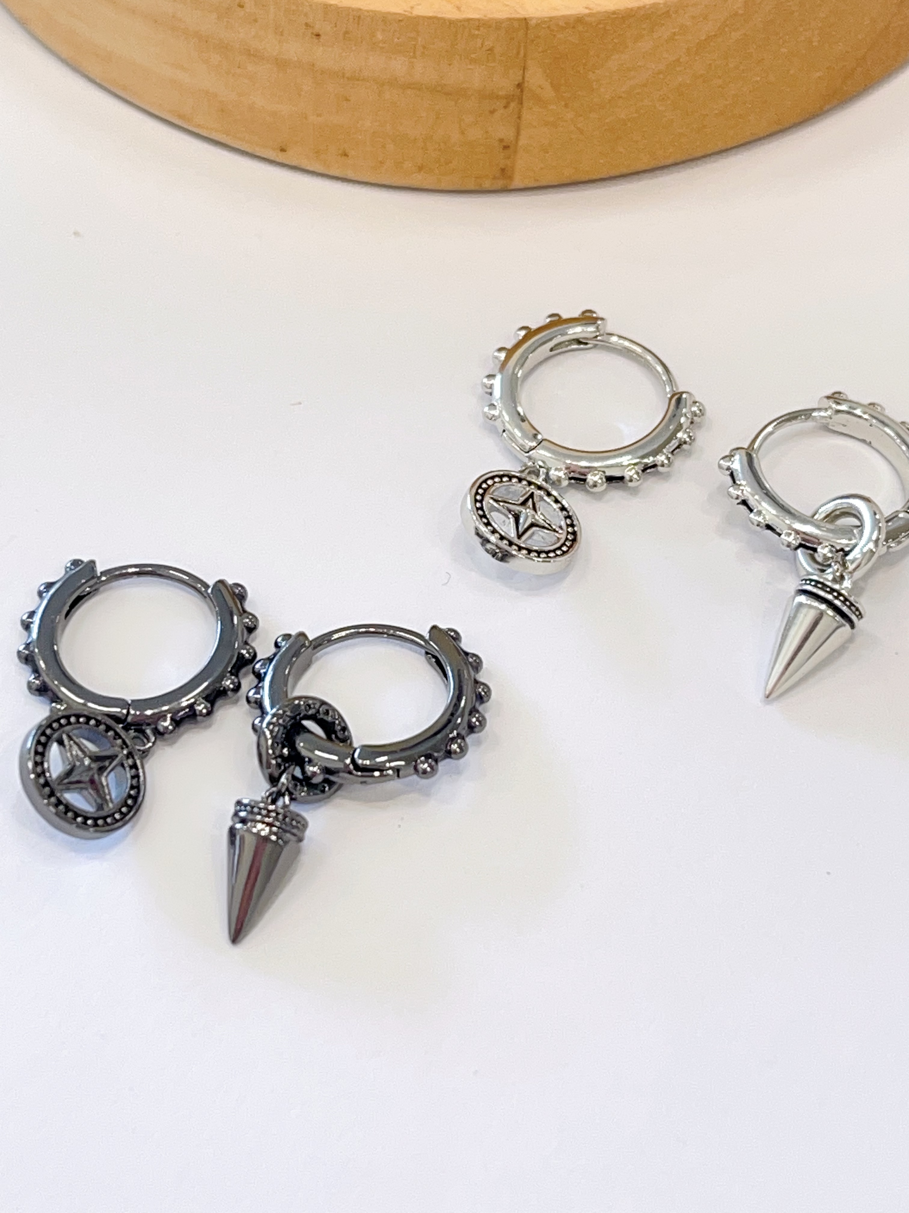 冷酷风不对称耳扣耳环