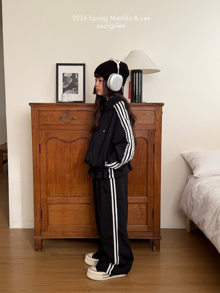 🇰🇷Matilda&Lee pants