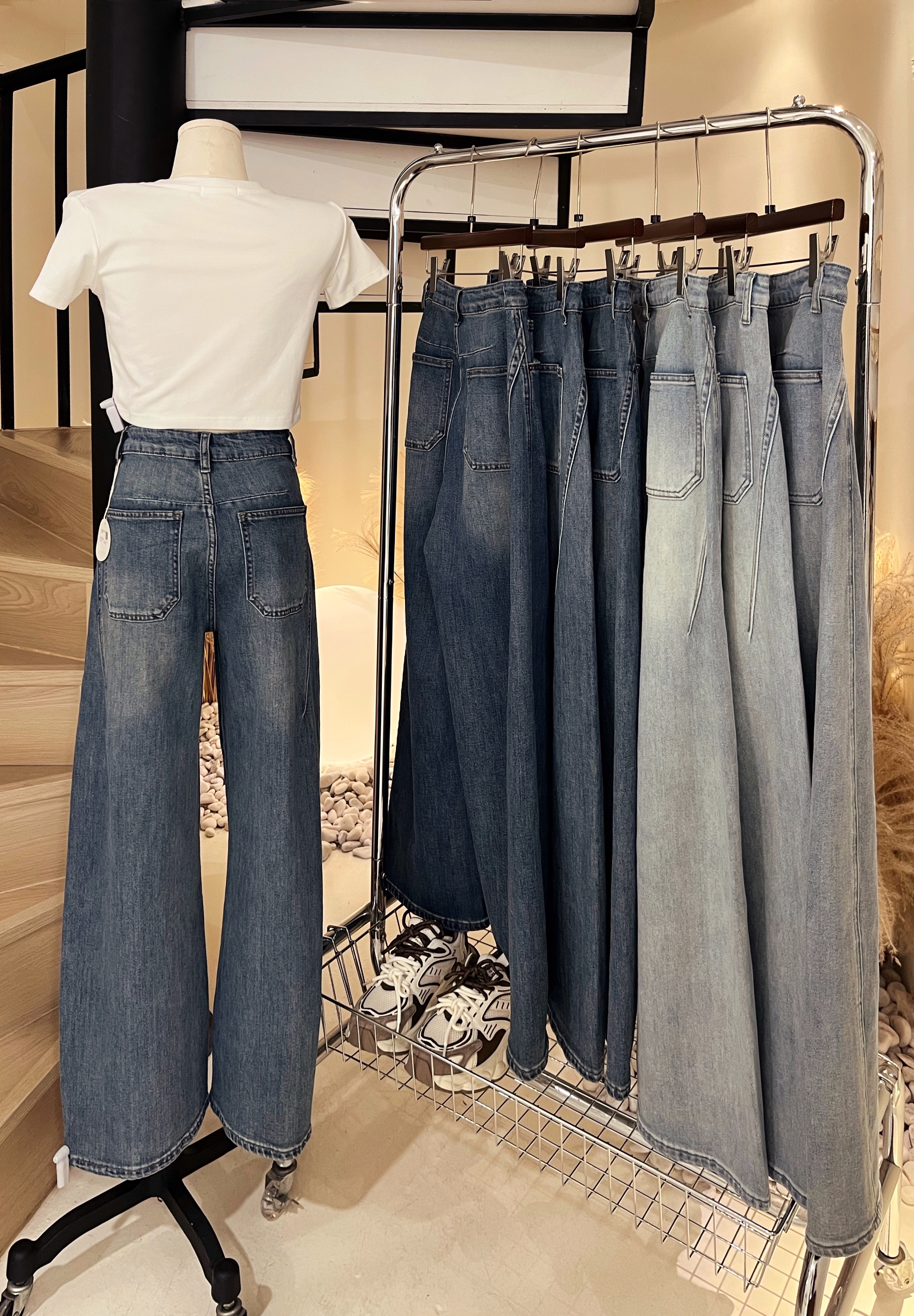 6808显腿长柔软牛仔长裤