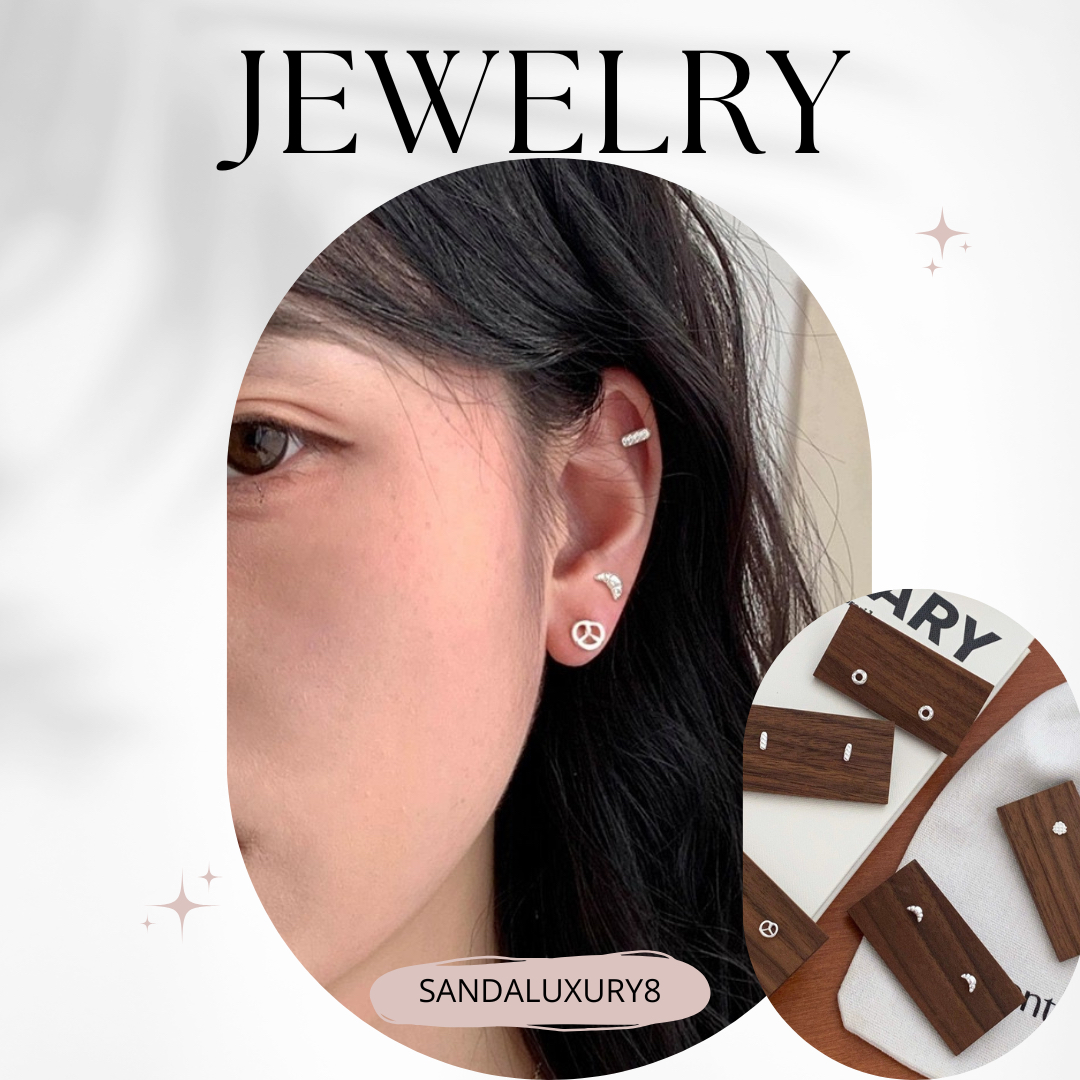 Bread Design Silver stud earrings