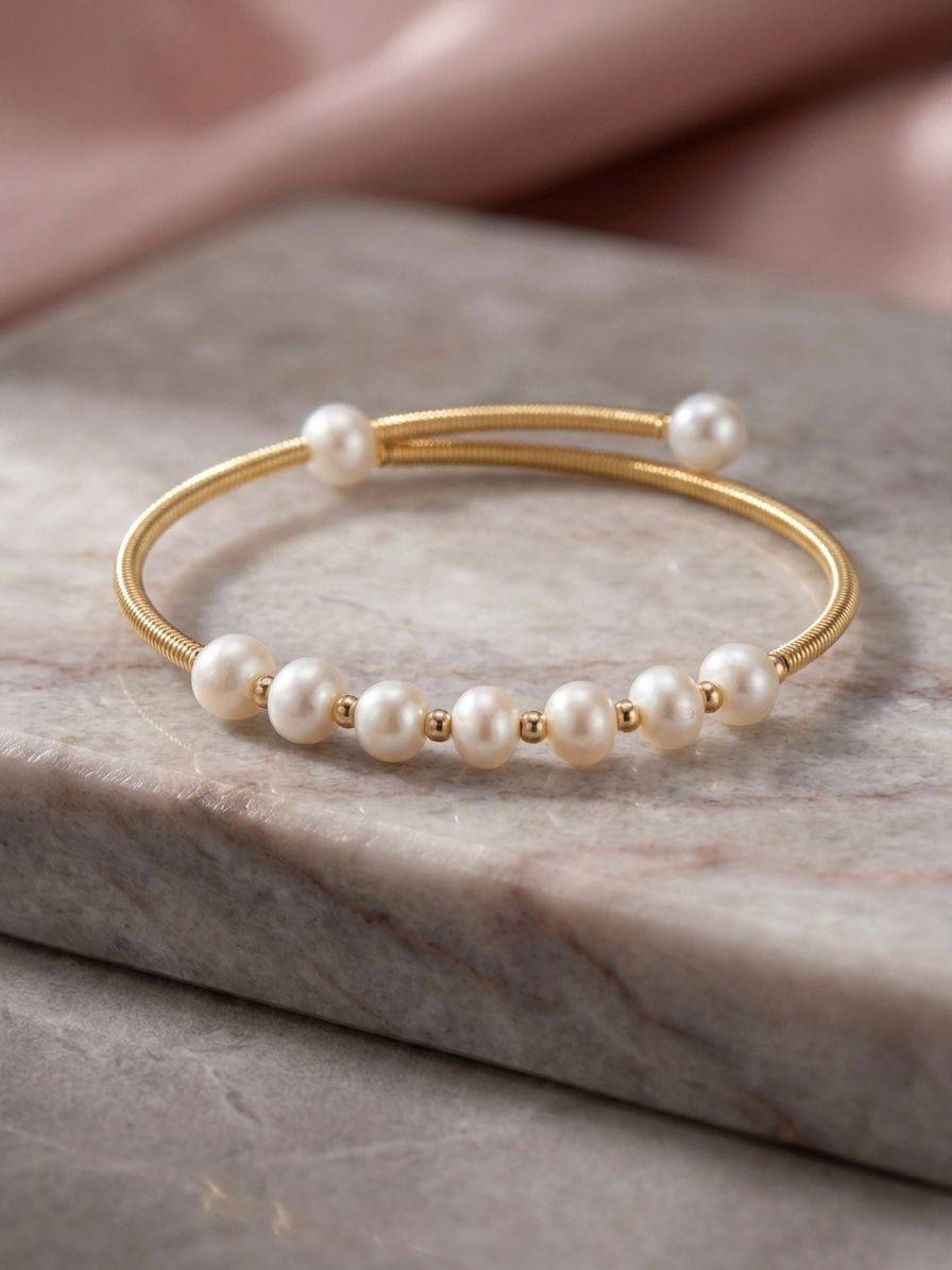 White Pearl Bangle 