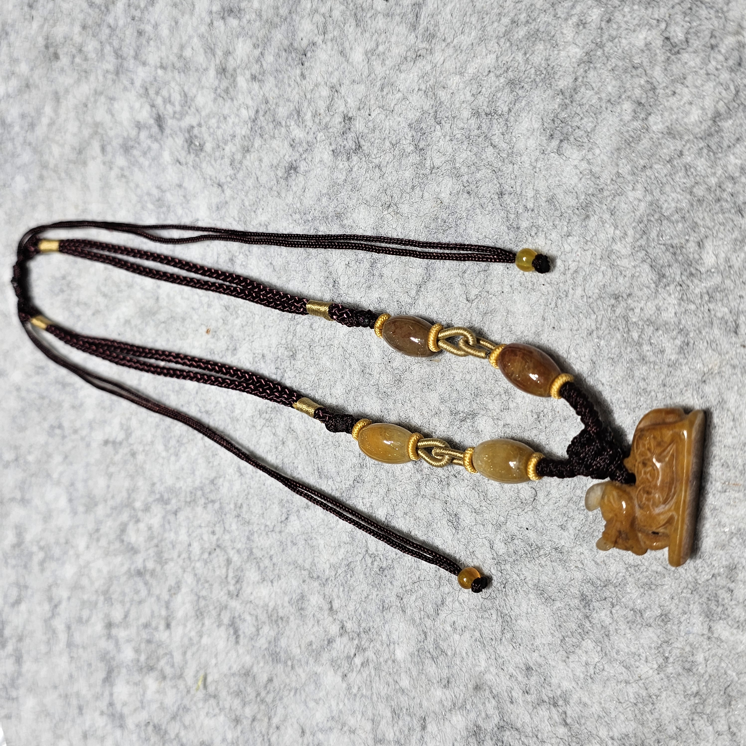 黃玉麒麟織繩頸鏈