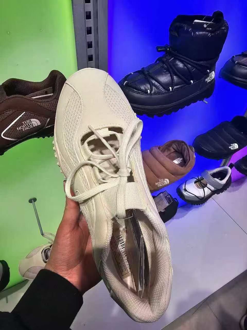 <預訂> The North Face Sheldon Mary Jane