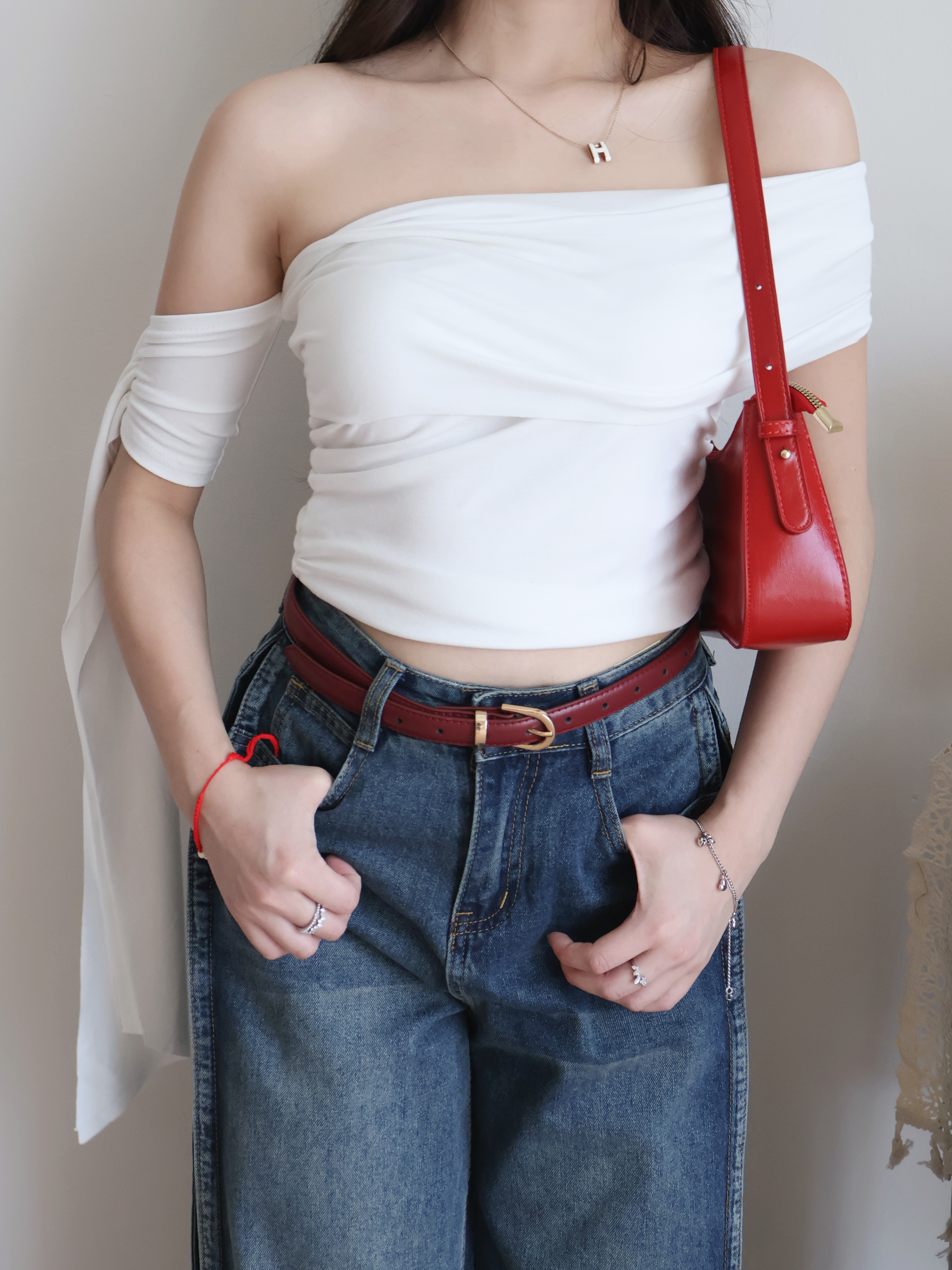 Arthur Off Shoulder Shirt | White