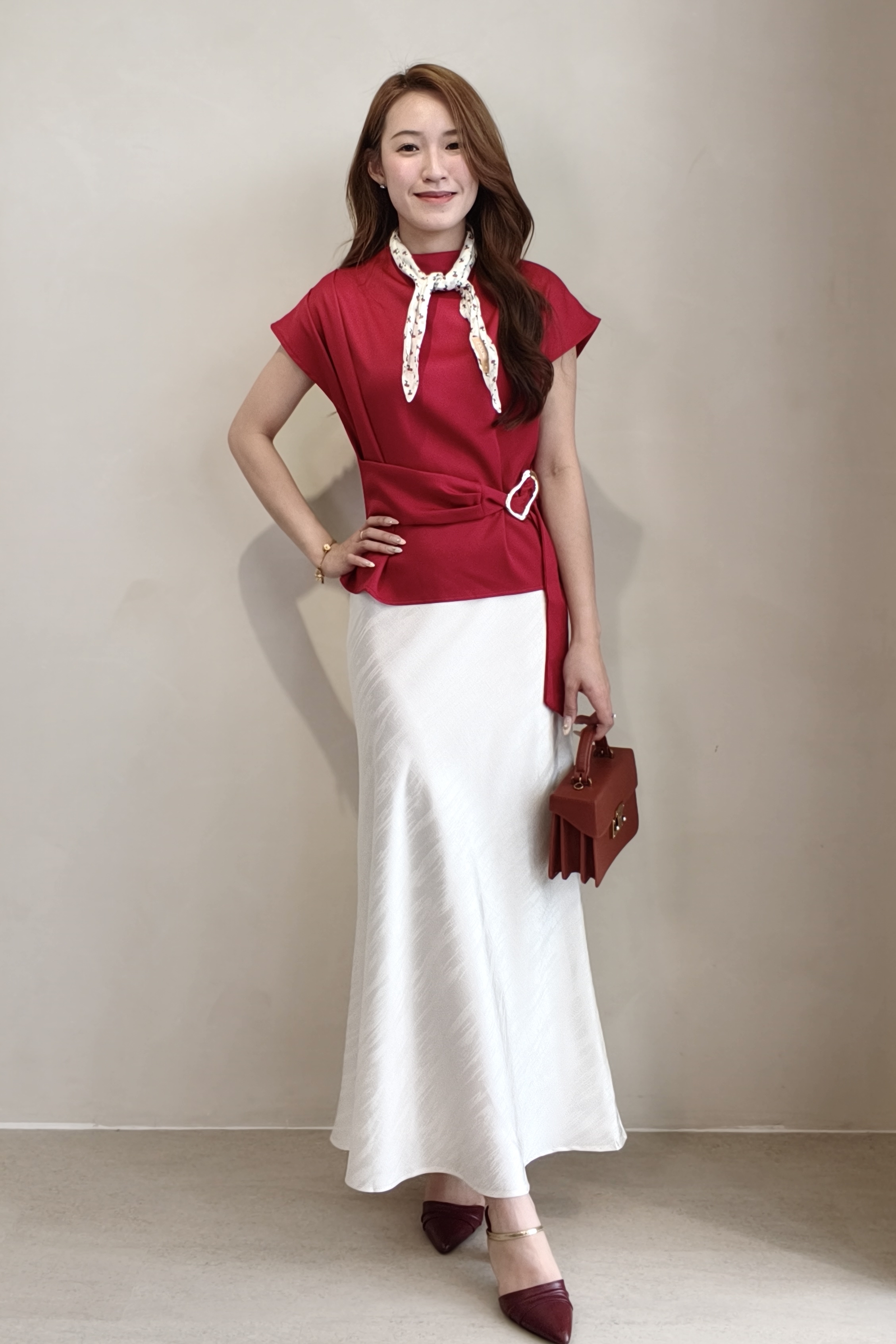 13095 Asymmetric Buckle Waist Top