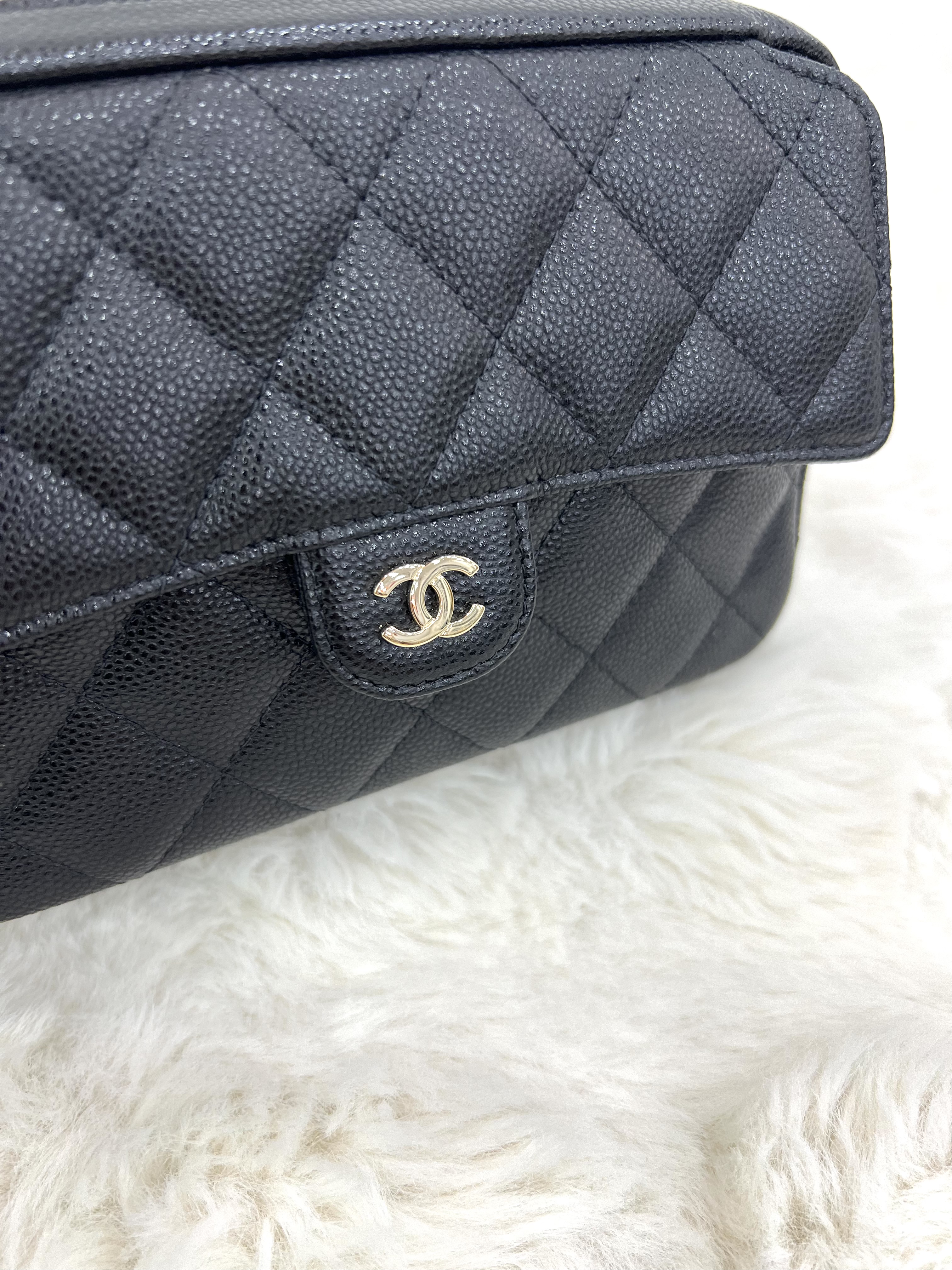 Pre-owned Chanel Matelasse Classic Chain Clutch / Product Code: 080921