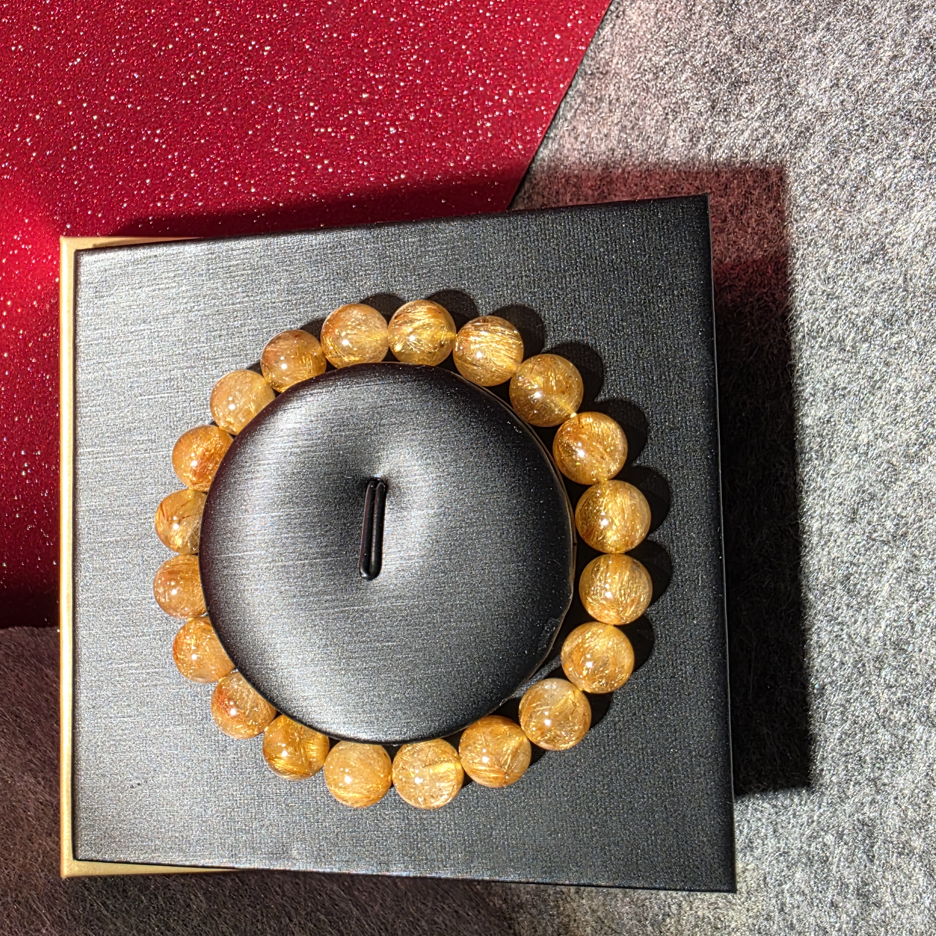 維納斯金髮晶手串(Venus Gold Rutilated Quartz)