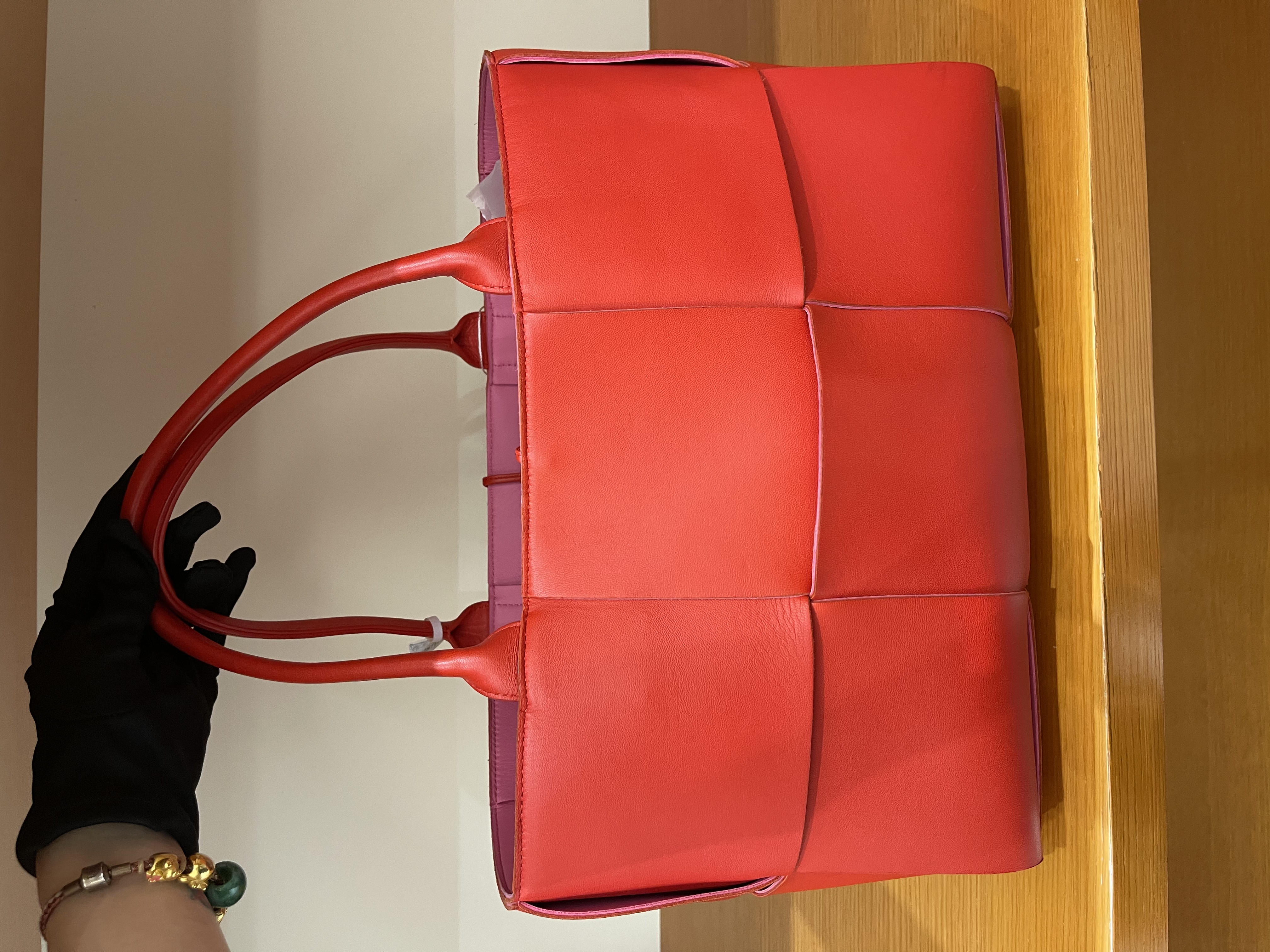 直播貨品 |  [1個-$100 2個-$300］HH25