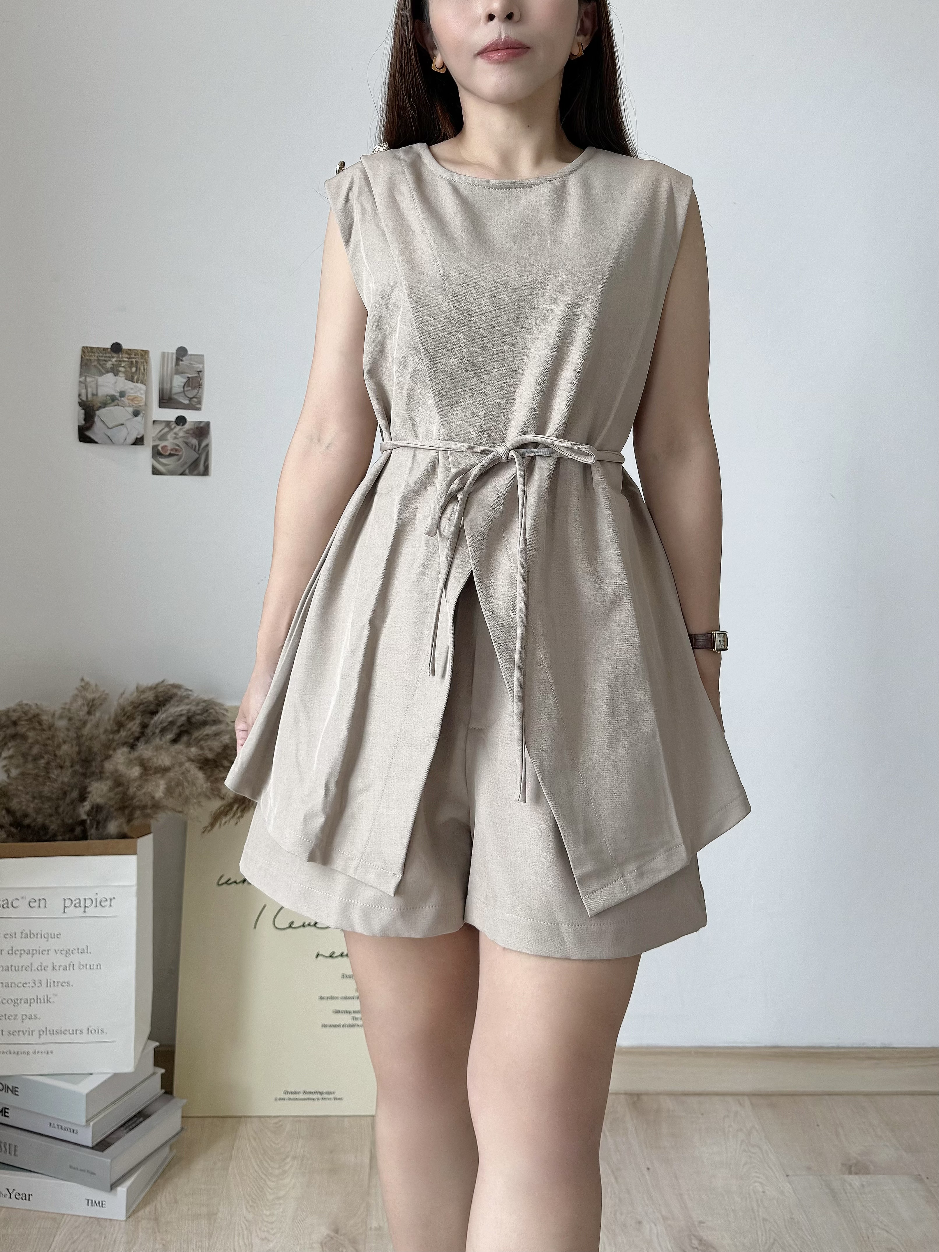 Korean Tailored Tie-Waist Set 韩系系带西装短裤套装 ( 3 colours )