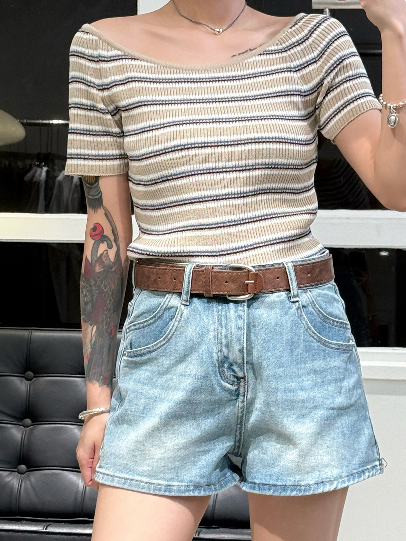 𝐇𝐢𝐠𝐡 𝐰𝐚𝐢𝐬𝐭 𝐝𝐞𝐧𝐢𝐦 𝐬𝐡𝐨𝐫𝐭𝐬 𝐰𝐢𝐭𝐡 𝐛𝐞𝐥𝐭
