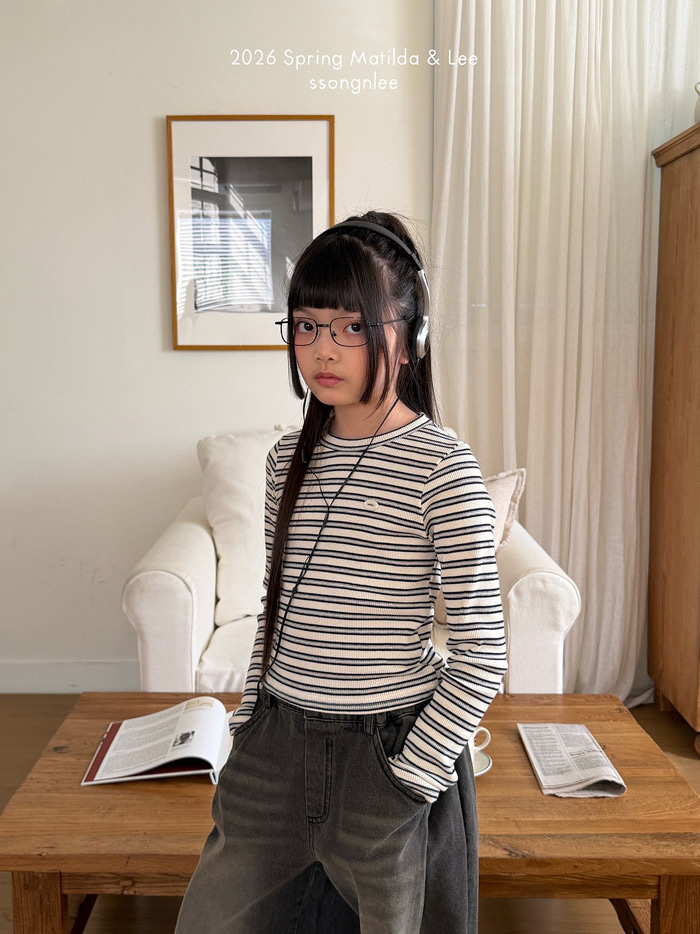 🇰🇷Matilda&Lee tee