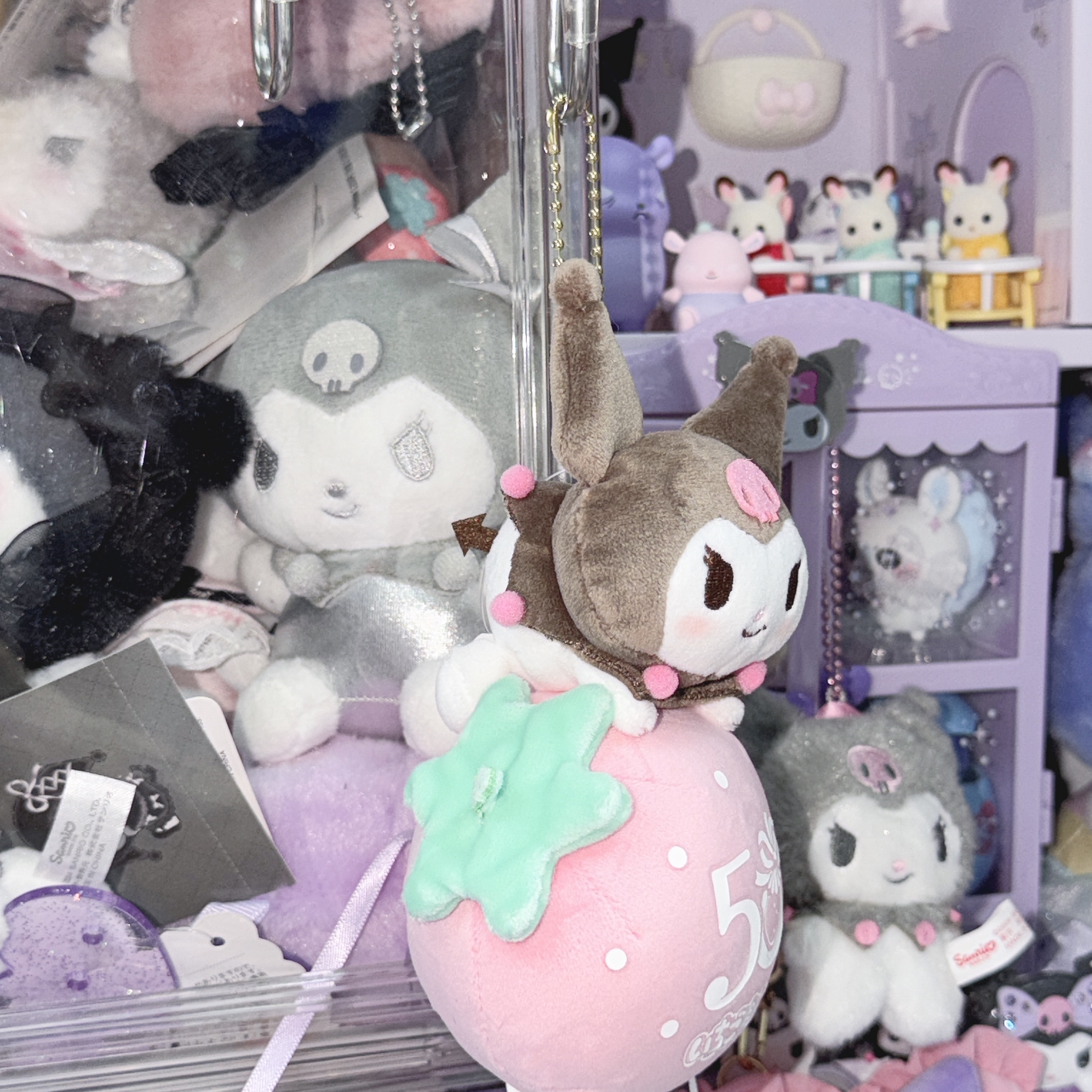 Kuromi 草莓新聞50週年限定款