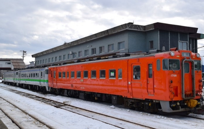 TOMIX HO-438 JR キハ40-1700形 首都圏色