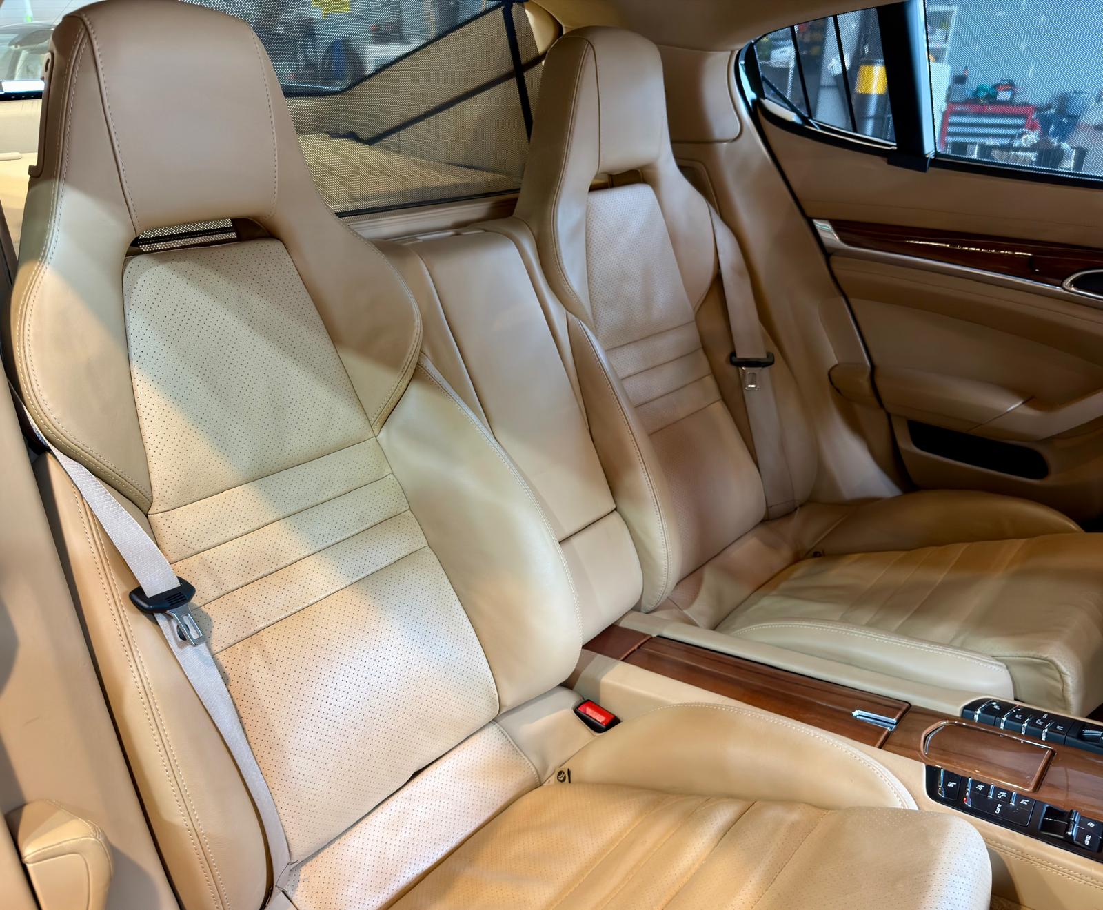 Porsche Panamera Turbo 2009