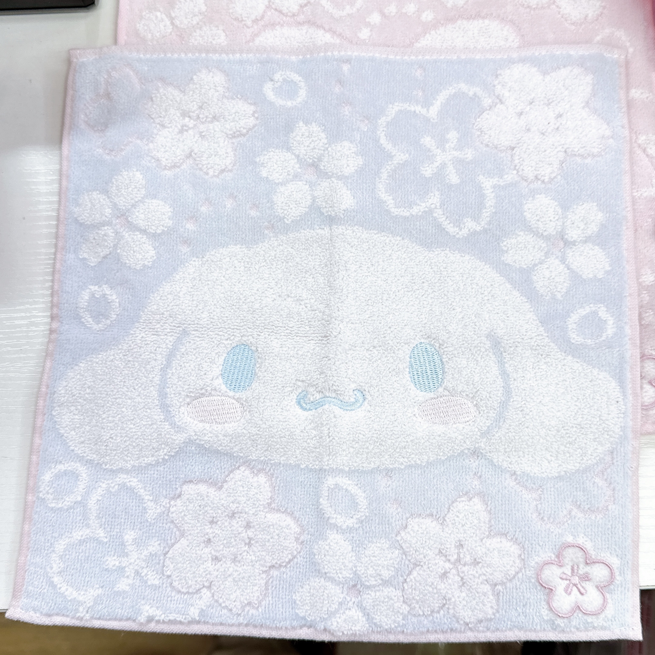 日本直送Sanrio 櫻花主題系列方巾25×25