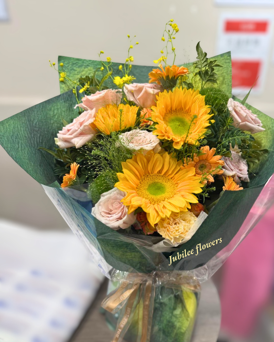 🌻向日葵 · 玫瑰混搭花束