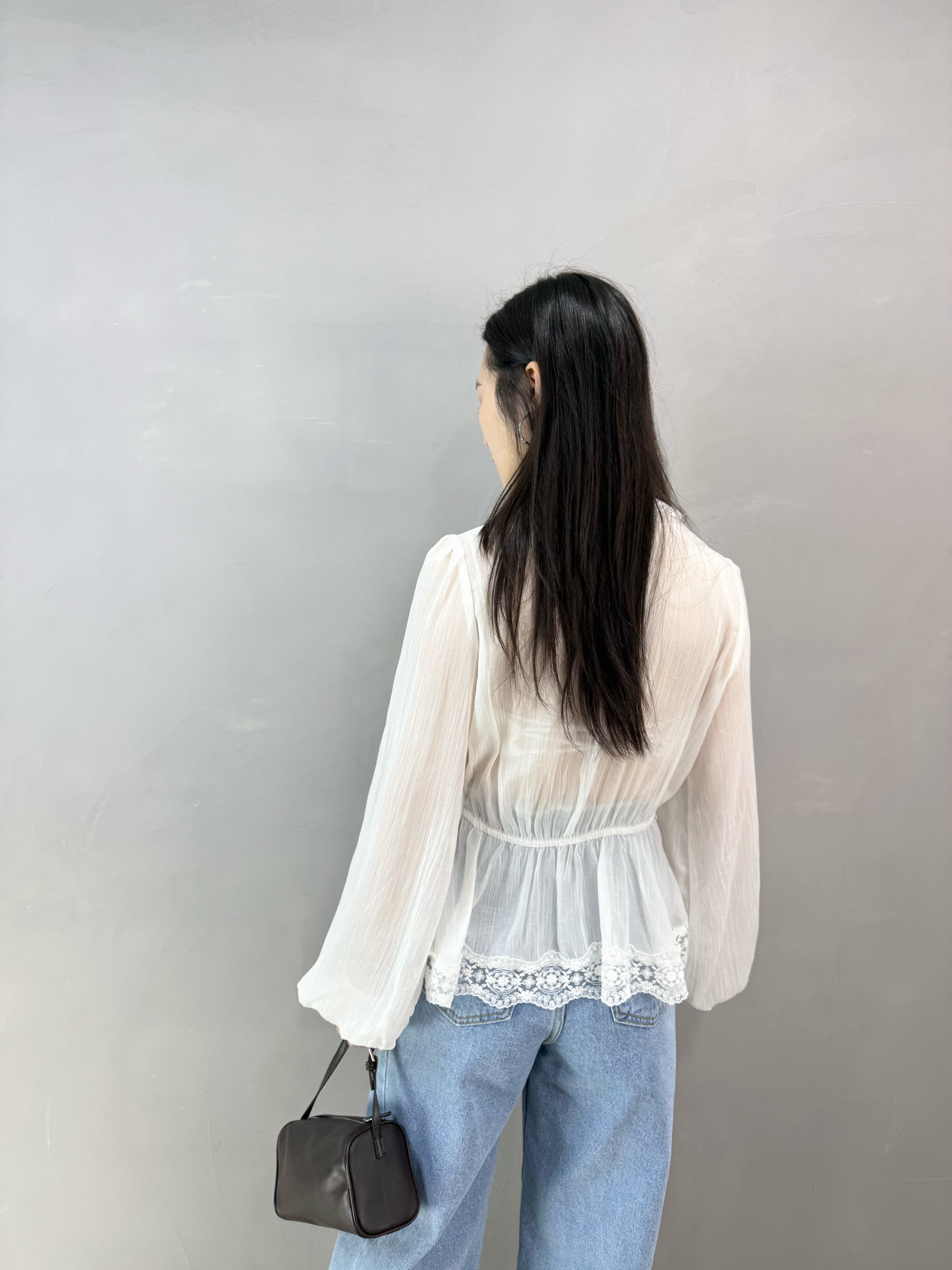 H86 V領通花ruffle Top