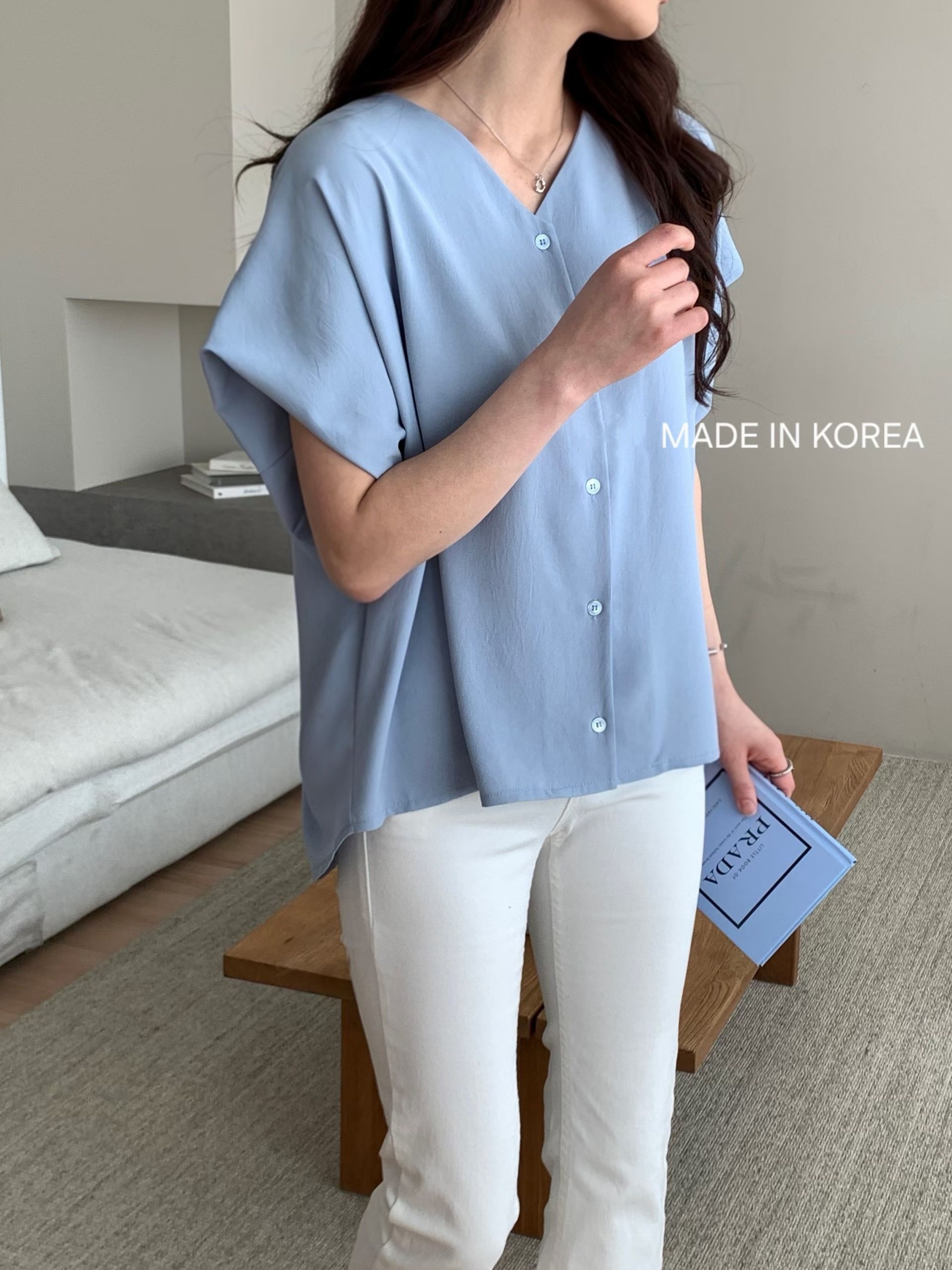 G6281 韓國🇰🇷V領淨色鬆身恤