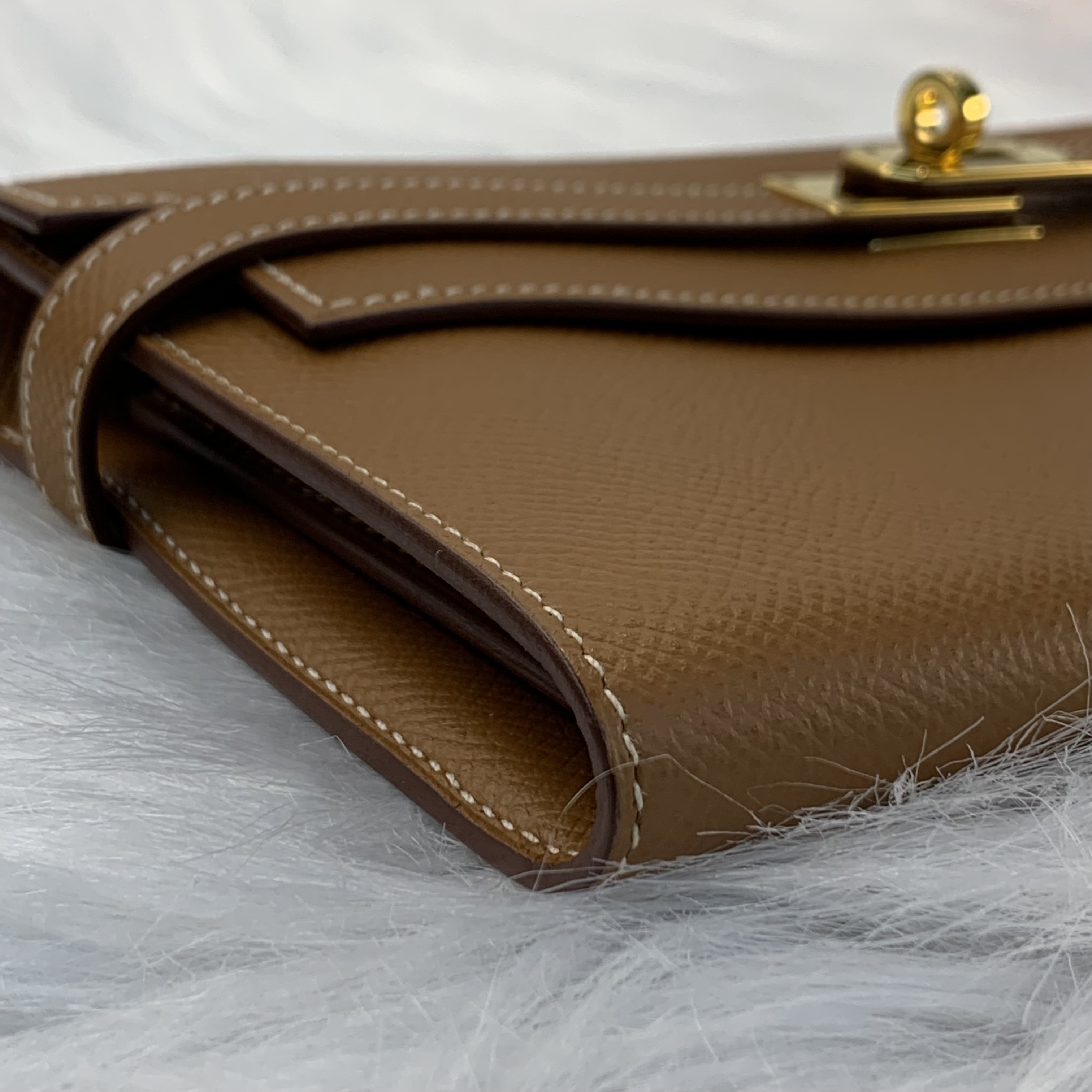 Kelly Wallet 金扣款 大氣新年必備🌟