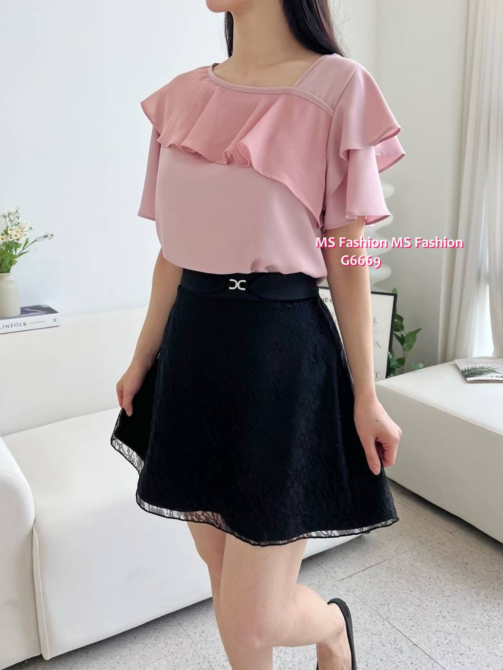 G6669 特色領ruffle top