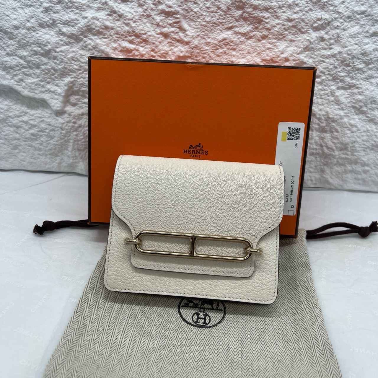 直播貨品 |  [1個-$100 2個-$300］FF59 / Stamp B 奶油白