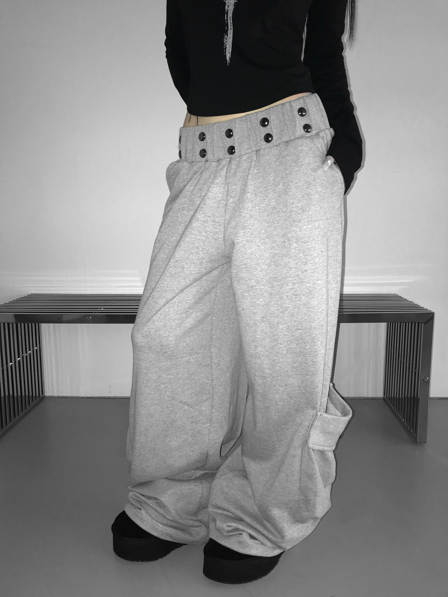 Nova Snap Wide-Leg Cargo Pants