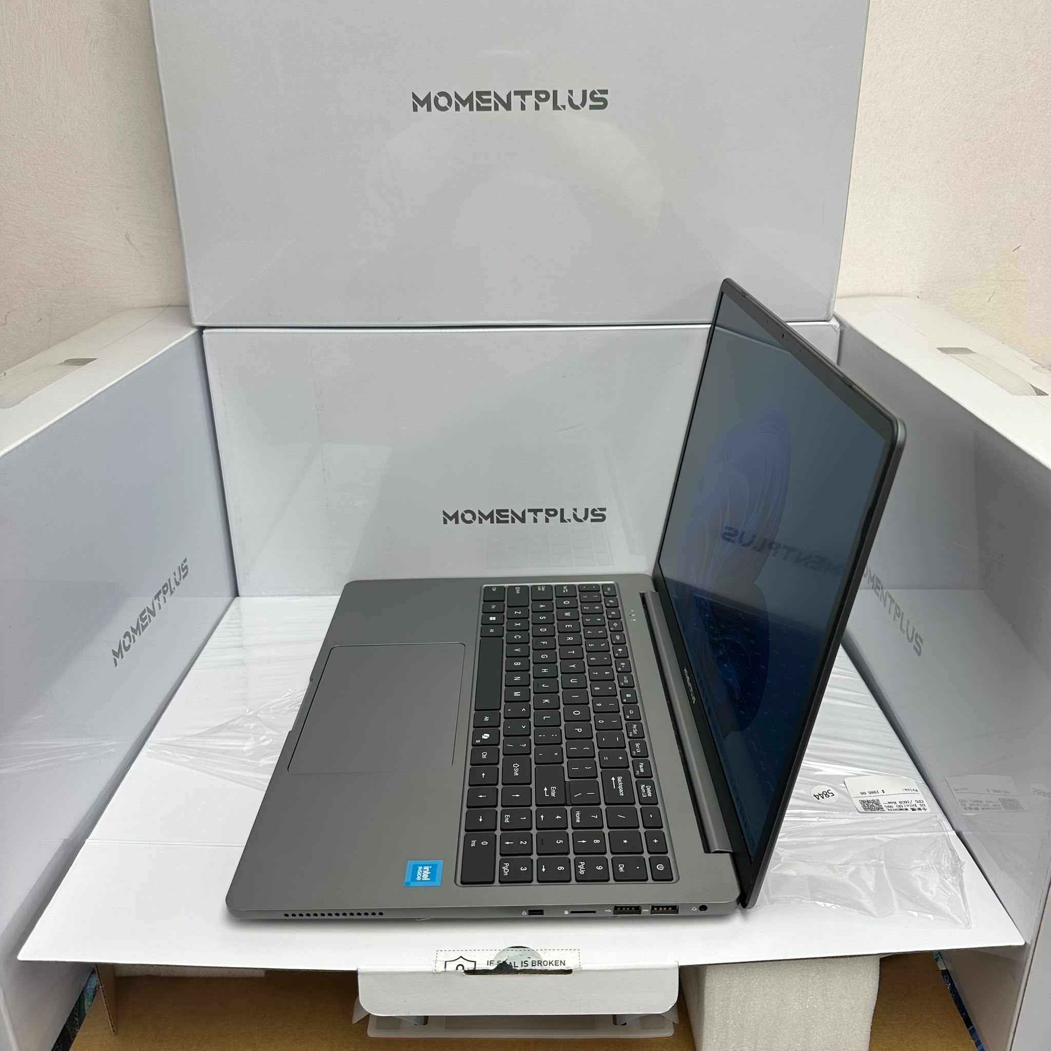 全新機 MOMENTPLUS Intel(R) N95 CPU /16GB Ram/512GB SSD/文書一流/超輕超薄/Notebook/Laptop/ 文書機/ 電影 / Movie / Netflix 