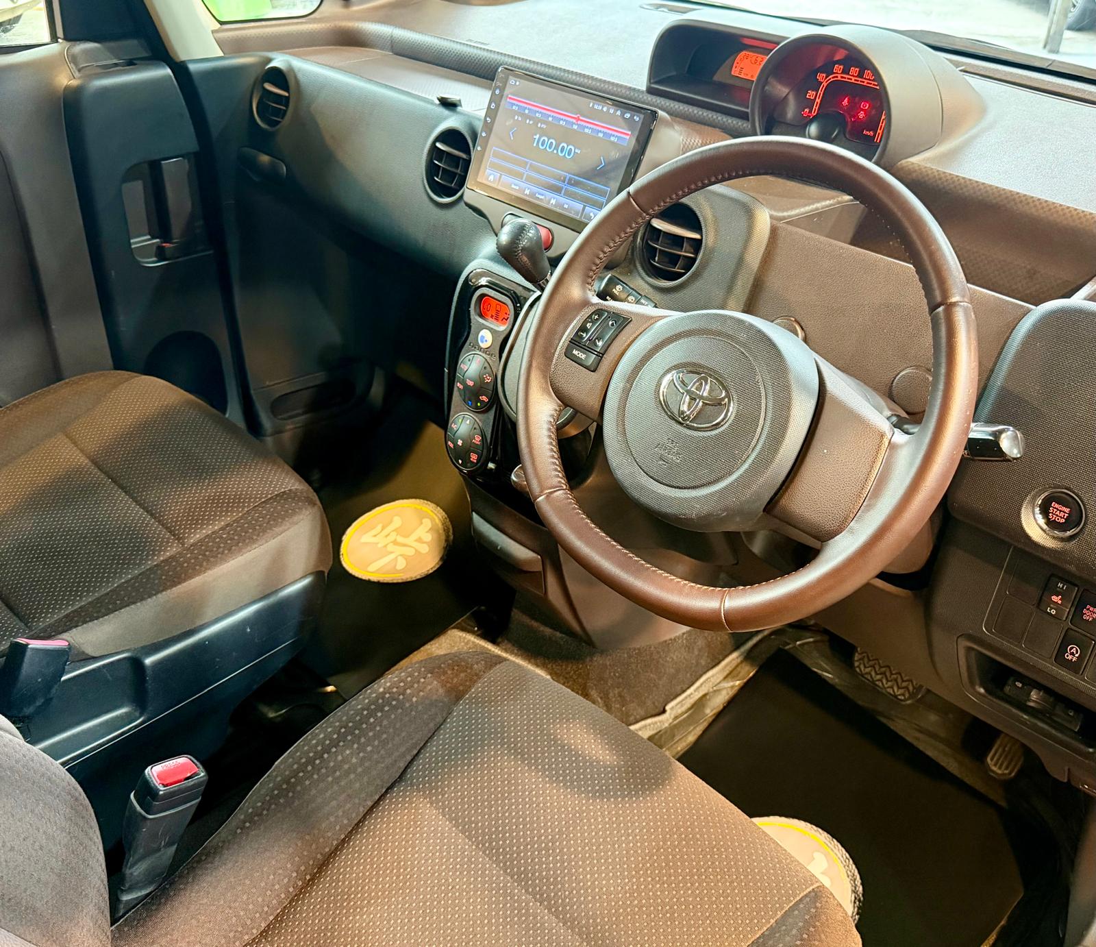 Toyota Spade G 1.5 2013