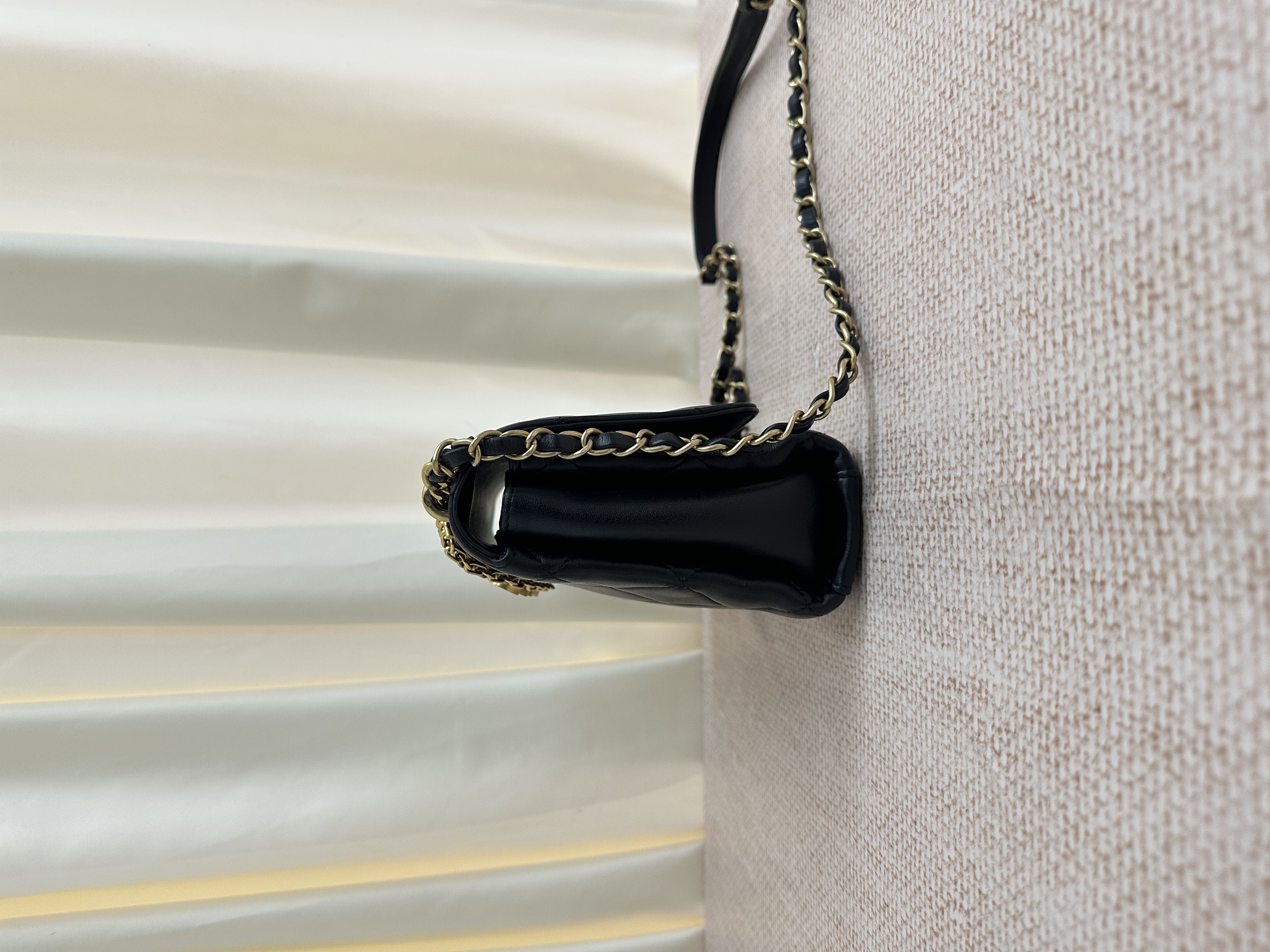 Pre-owned Chanel Crystal Logo Letters Chain Handle Flap Bag/ Product Code: 26041613