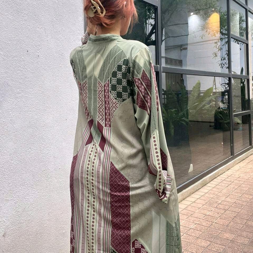 SAHARA  in Matcha Strawberry