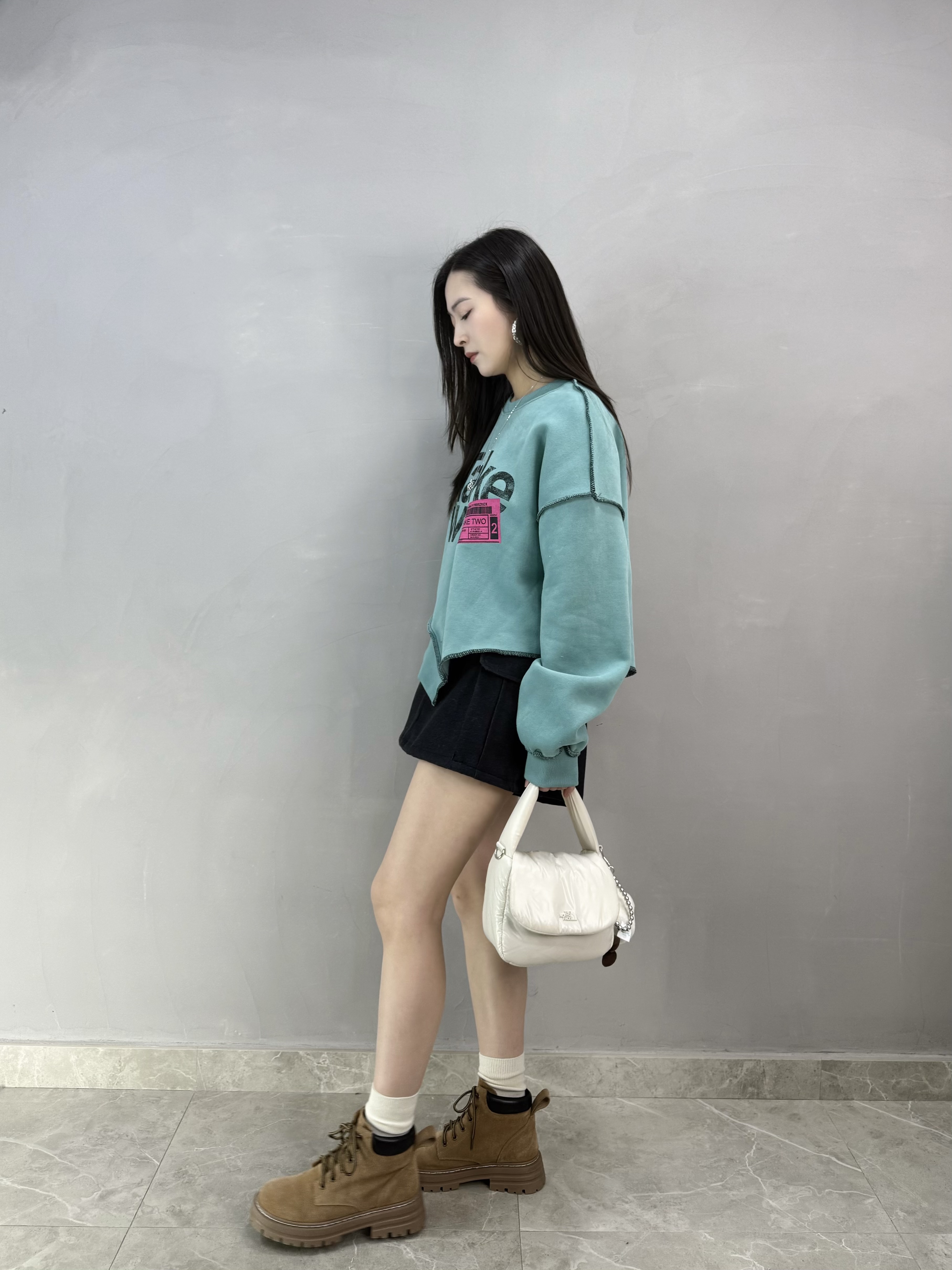 E77 不規則腳加絨衛衣