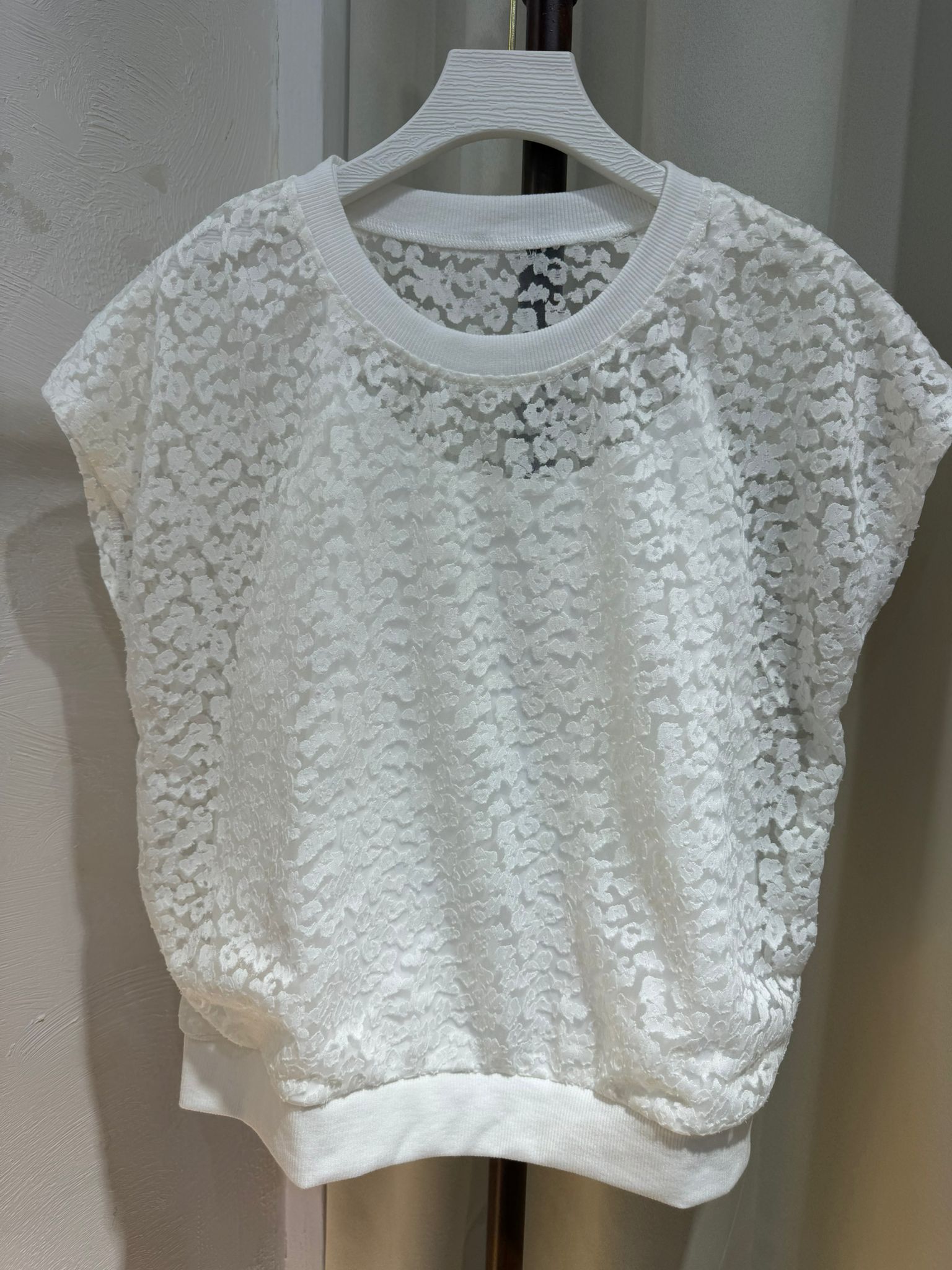 精緻蕾絲短袖假兩件上衣