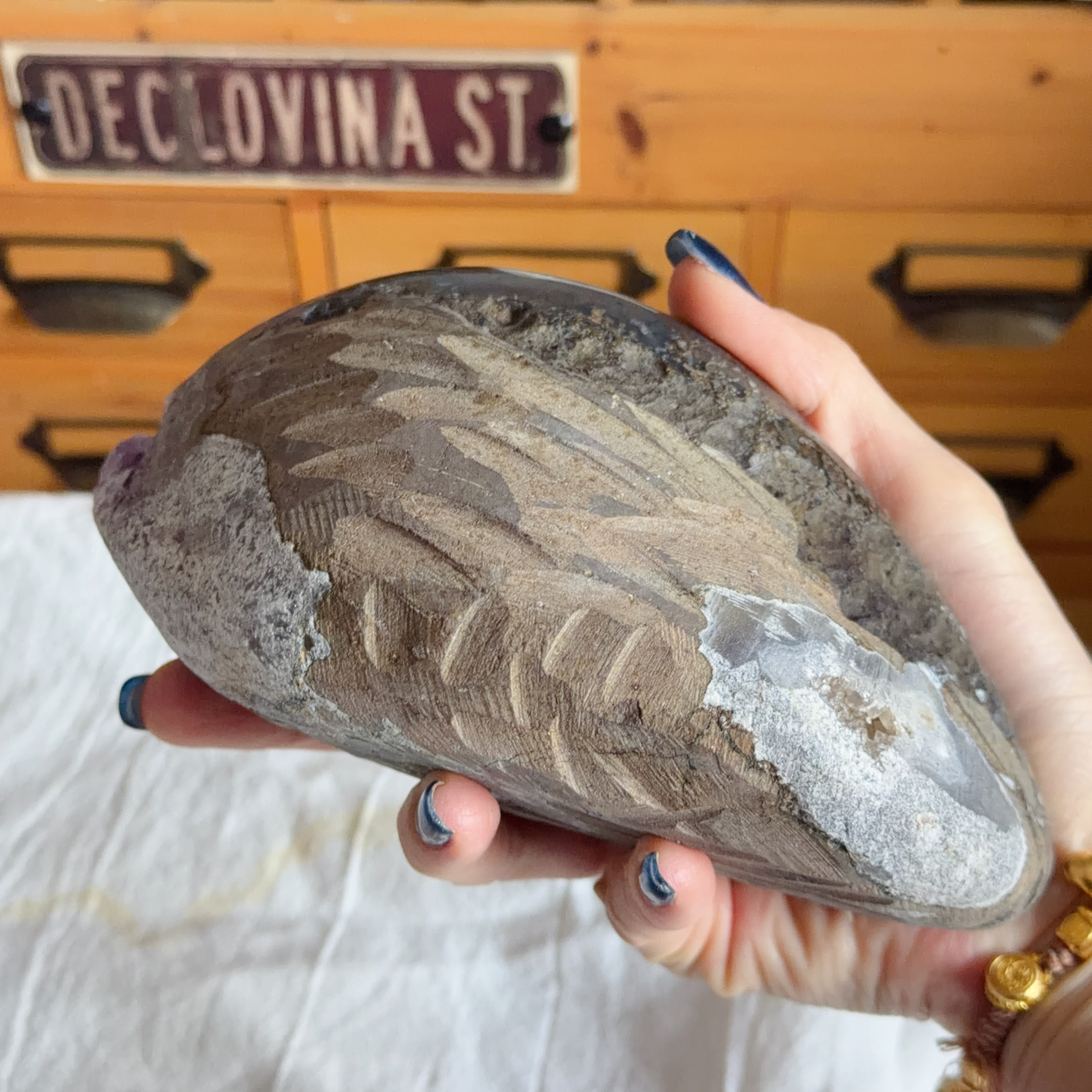 原皮紫晶錢袋子（包底座）