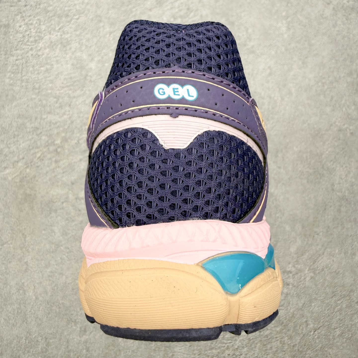 Asics Gel-Cumulus 16