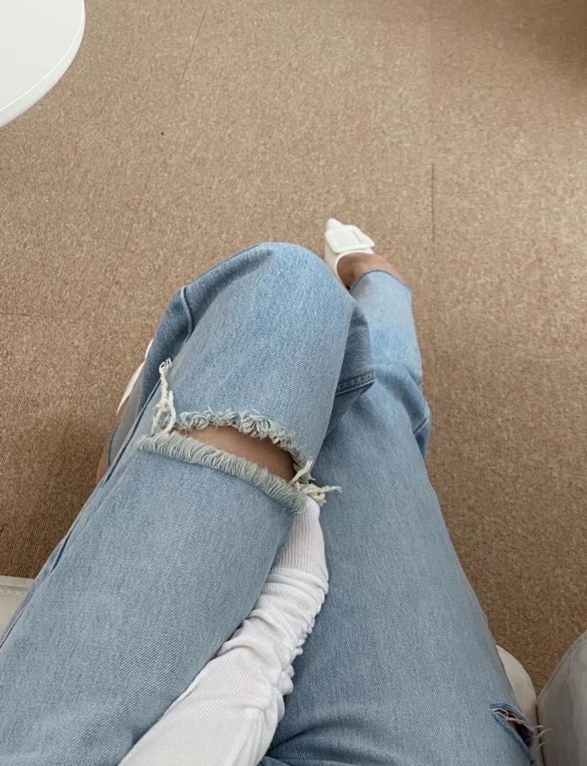 ♥︎隨性直腳擦破Ripped Jeans