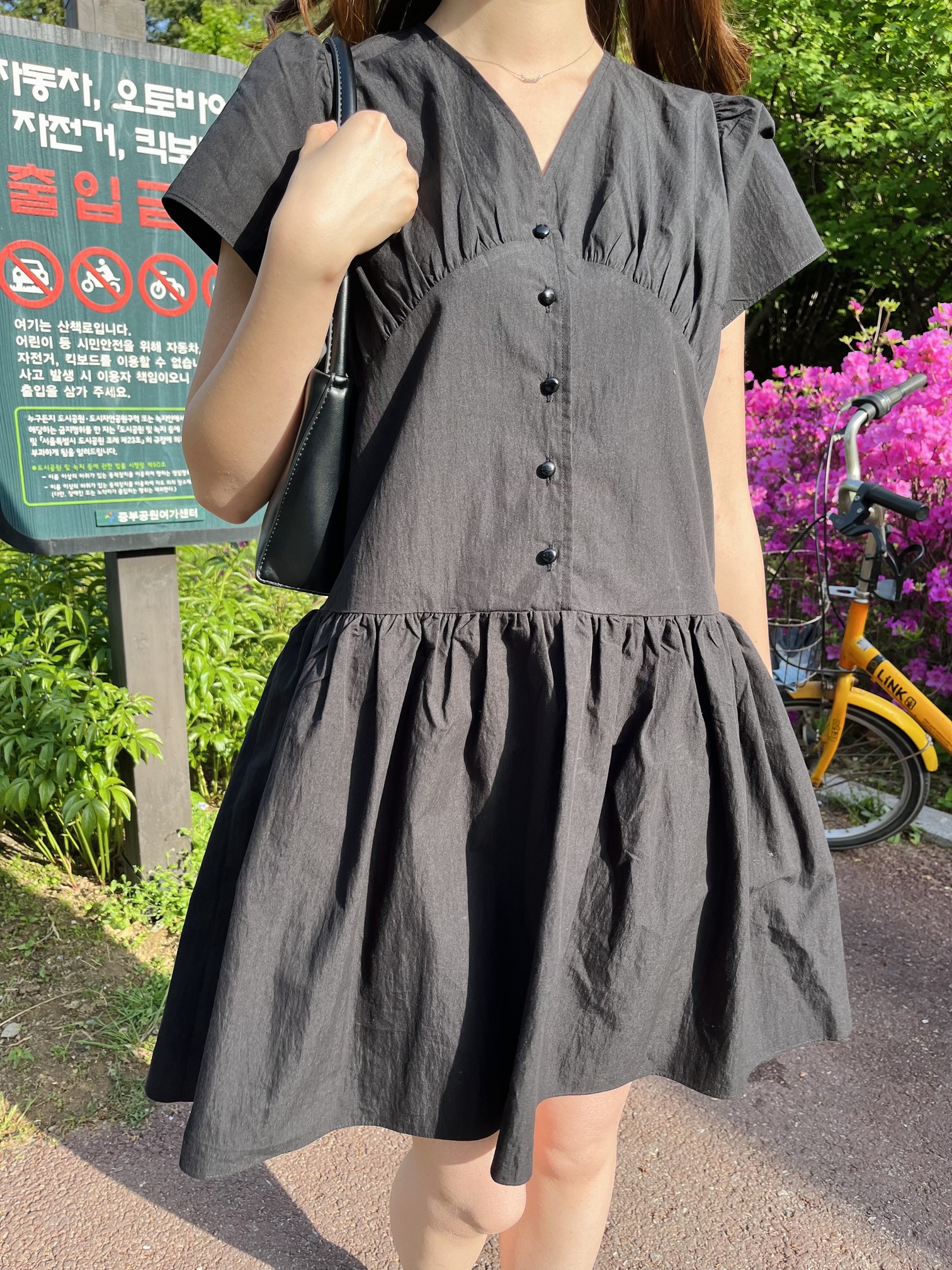 Airy Button Front Long Dress (Black)