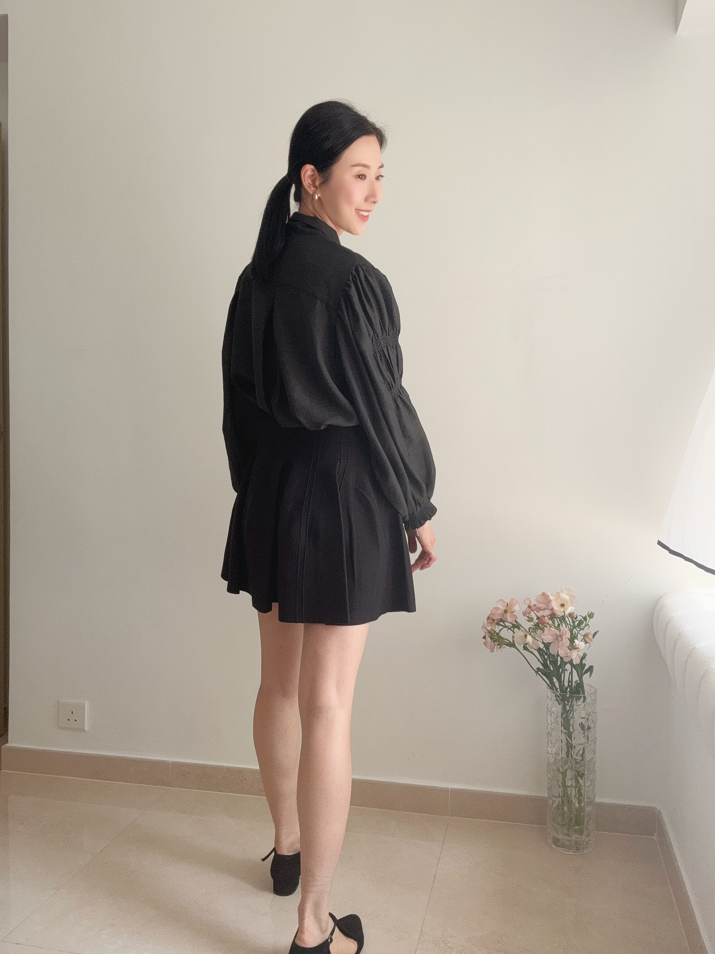 Stylish 3D cut ruffle knit skirt