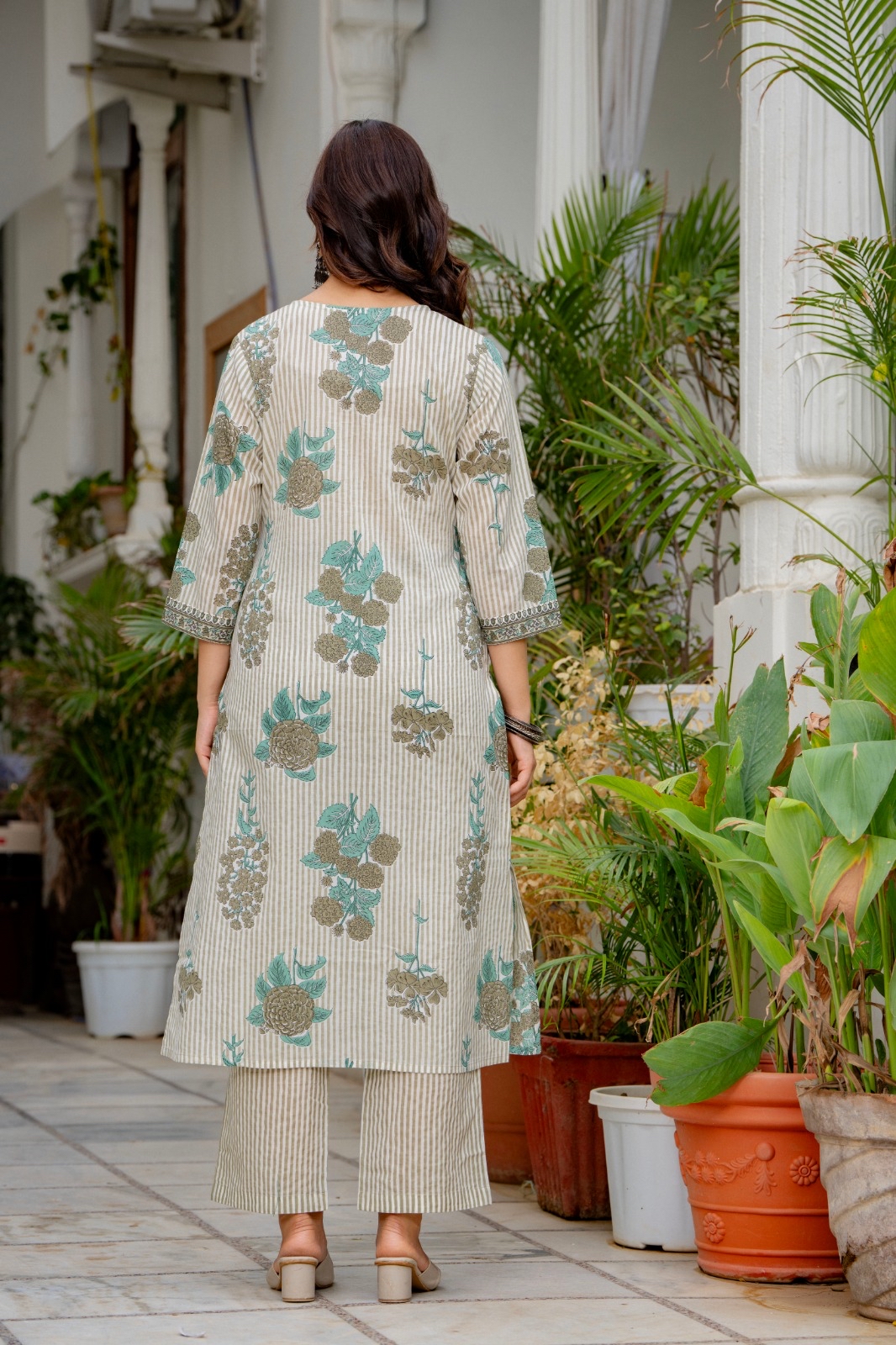 Light Green Floral Print Kurta Set