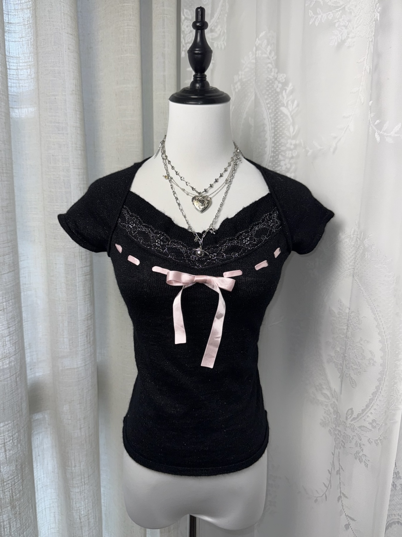 Dark Balletcore Ribbon-Weave Lace Cap-Sleeve Top